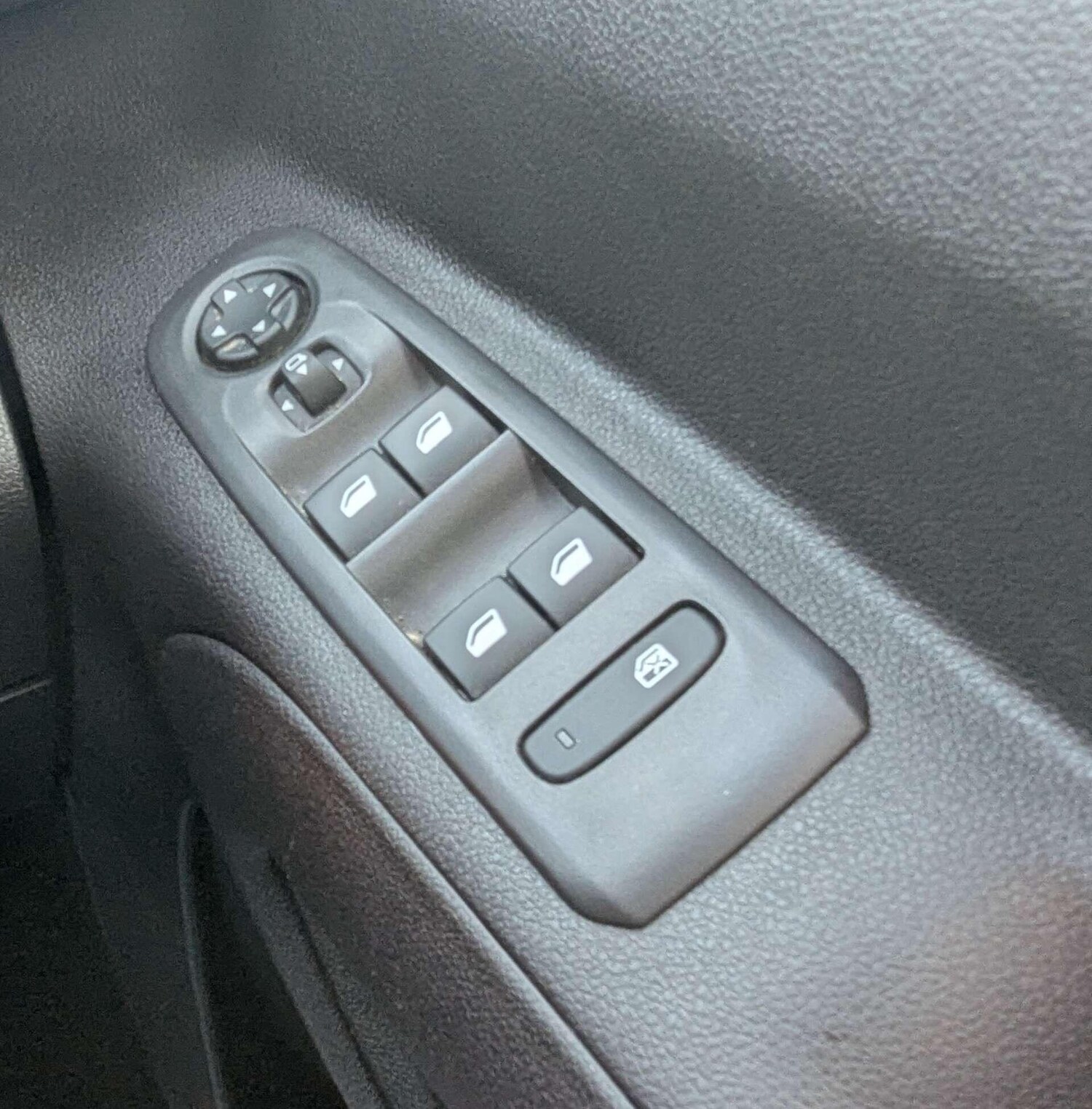 Used Vauxhall Combo Life 2021 for sale - 77838651: Photo 43