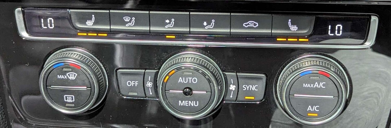 Used Volkswagen Golf 2017 for sale - 77574399: Photo 34