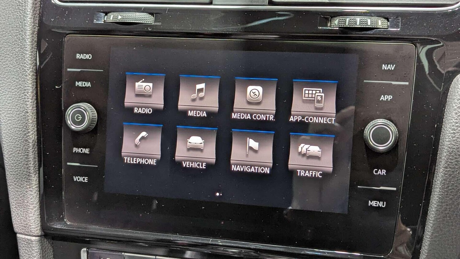 Used Volkswagen Golf 2017 for sale - 77574399: Photo 37