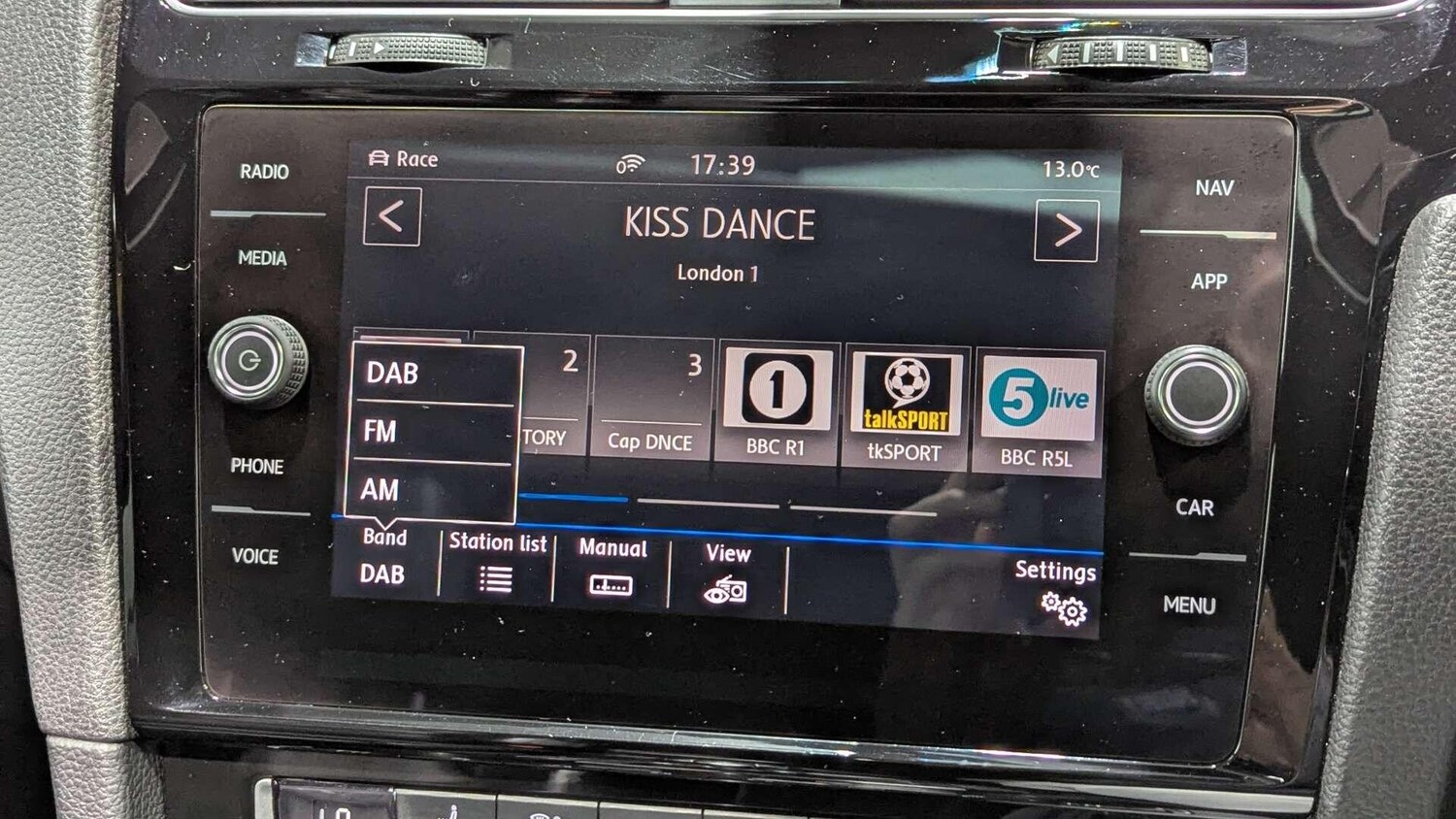 Used Volkswagen Golf 2017 for sale - 77574399: Photo 38