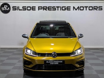 Used Volkswagen Golf 2017 for sale - 77574399: Photo