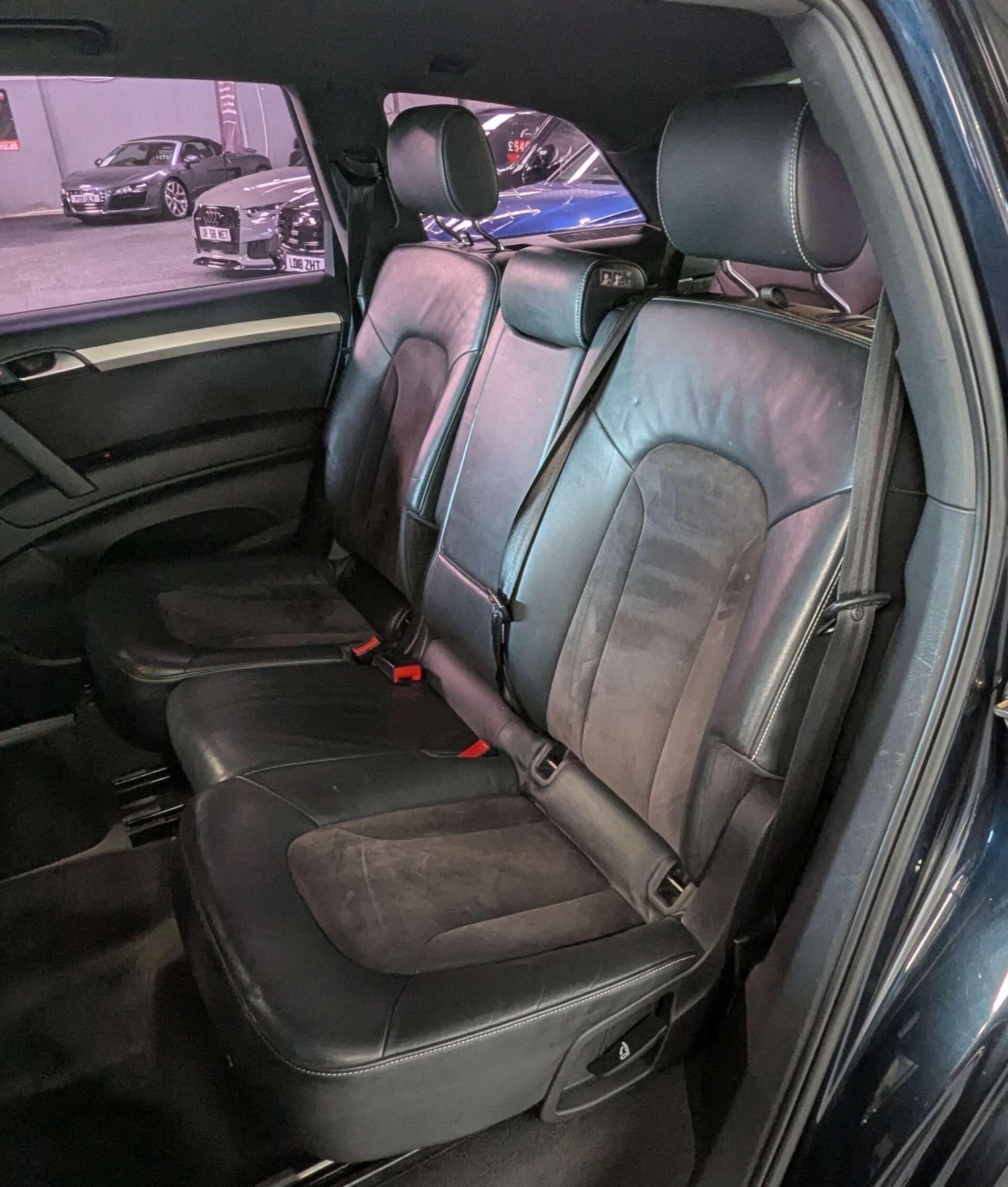 Used Audi Q7 2010 for sale - 78058388: Photo 25