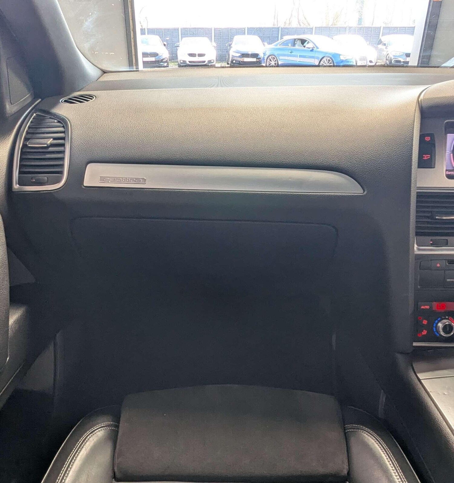 Used Audi Q7 2010 for sale - 78058388: Photo 27