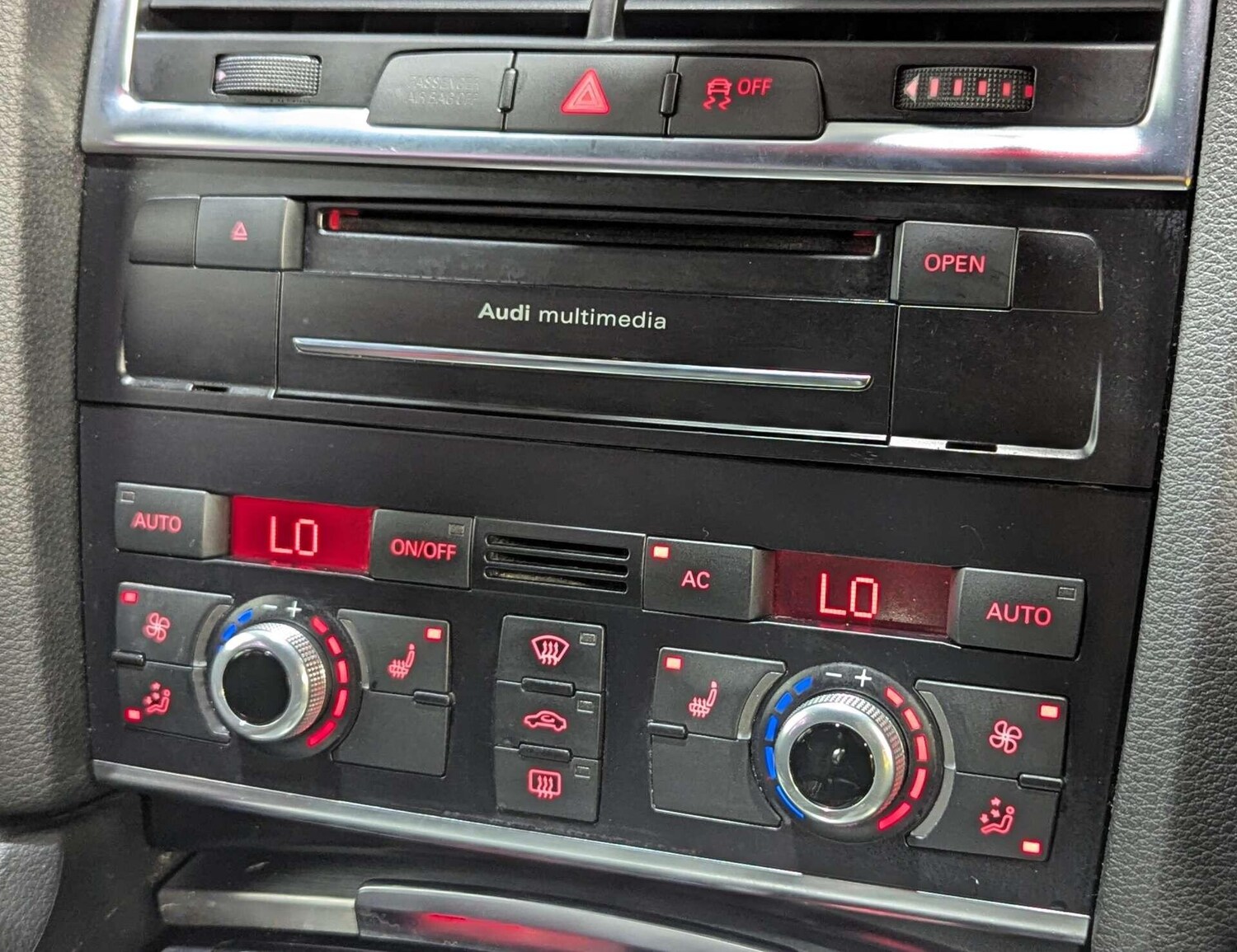 Used Audi Q7 2010 for sale - 78058388: Photo 34