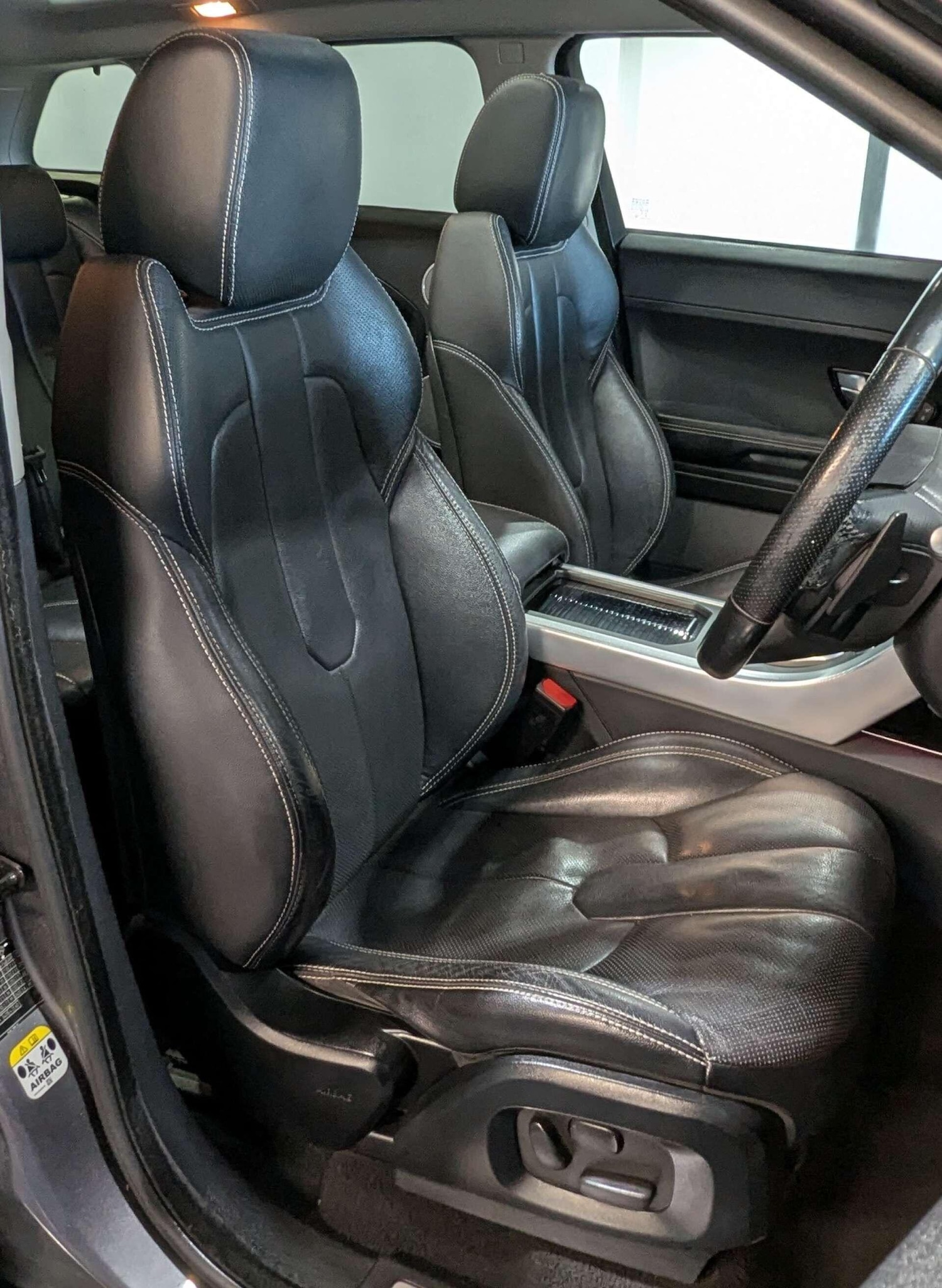 Used Land Rover Range Rover Evoque 2015 for sale - 77940013: Photo 18