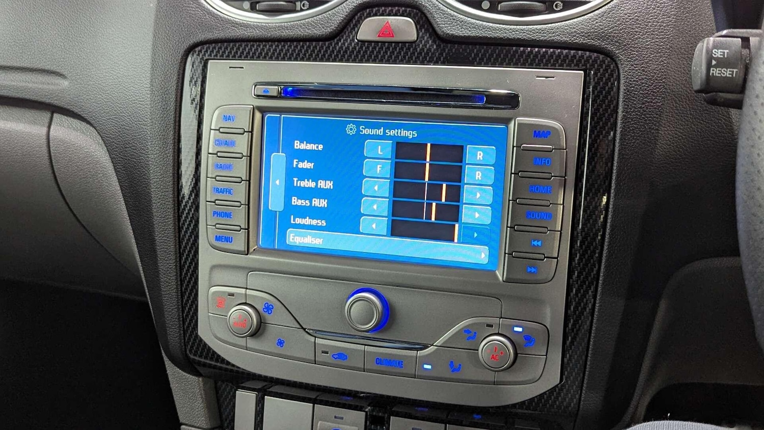 Used Ford Focus 2010 for sale - 77040683: Photo 39