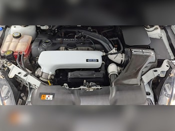 Used Ford Focus 2010 for sale - 77040683: Photo