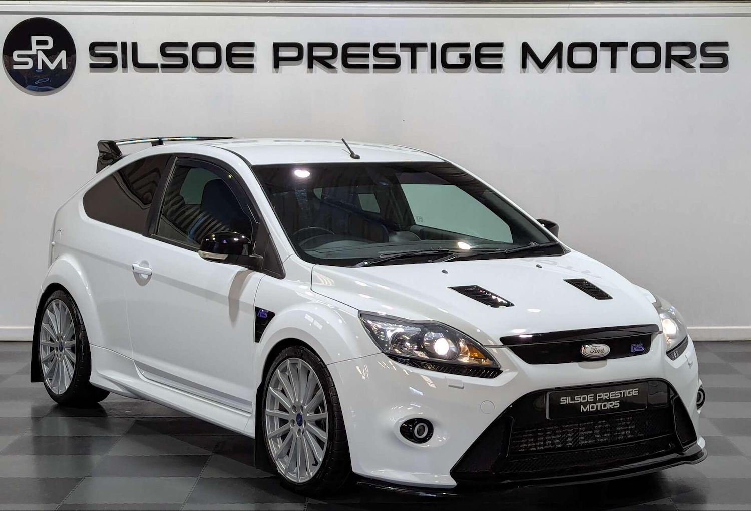 Used Ford Focus 2010 for sale - 77040683: Photo 4