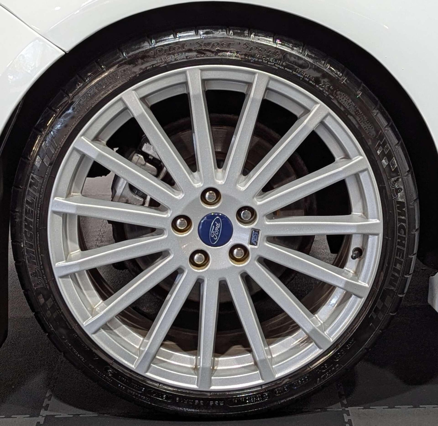 Used Ford Focus 2010 for sale - 77040683: Photo 42