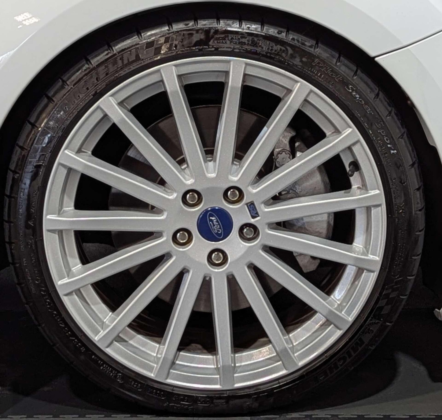 Used Ford Focus 2010 for sale - 77040683: Photo 43