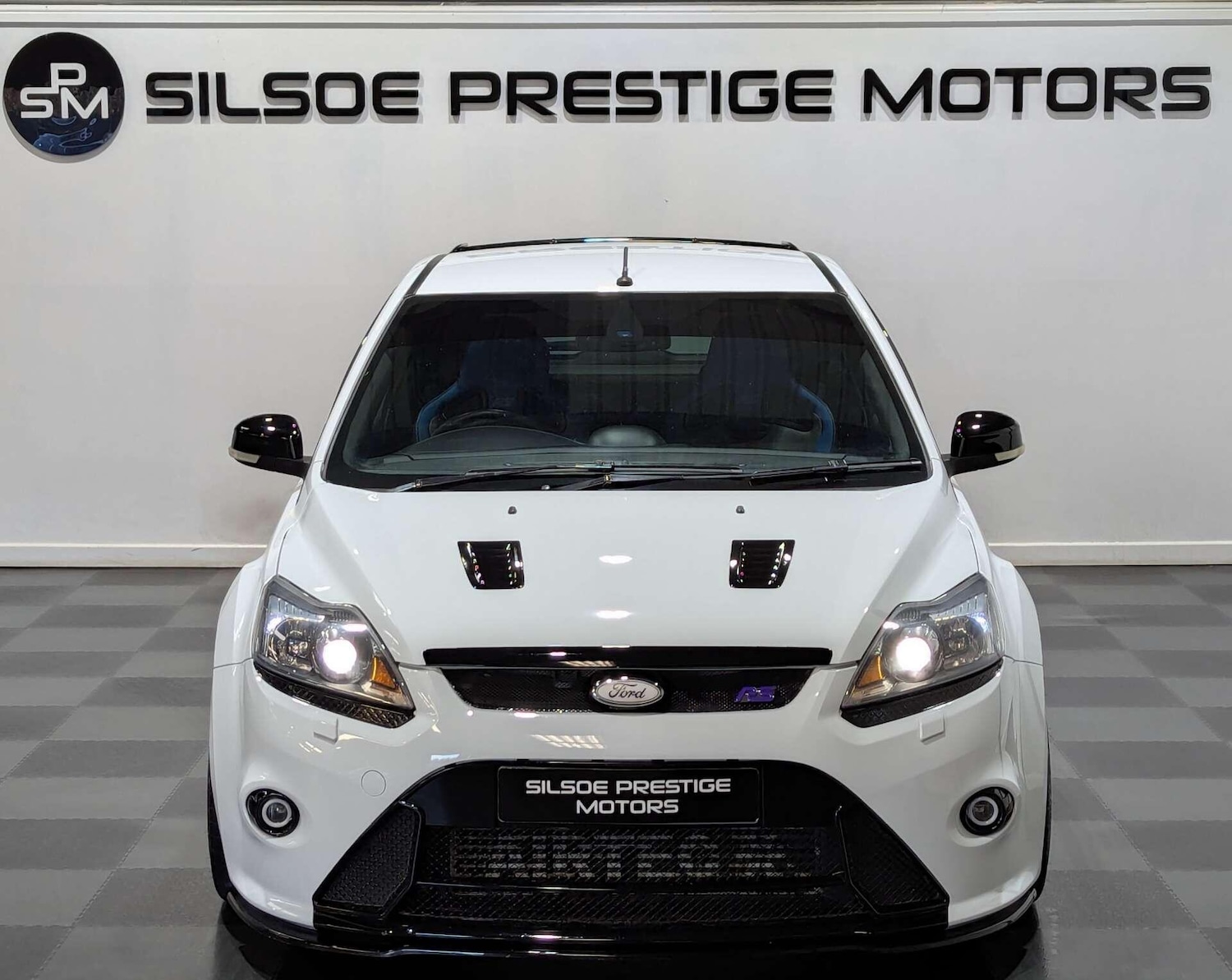 Used Ford Focus 2010 for sale - 77040683: Photo 5