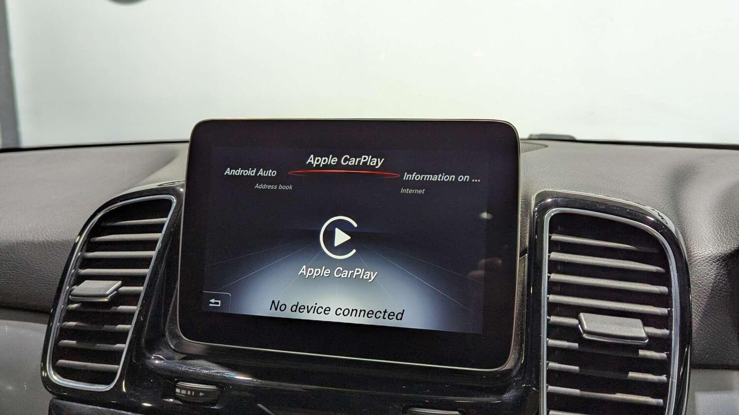 Used Mercedes-Benz GLE 2018 for sale - 77574126: Photo 45