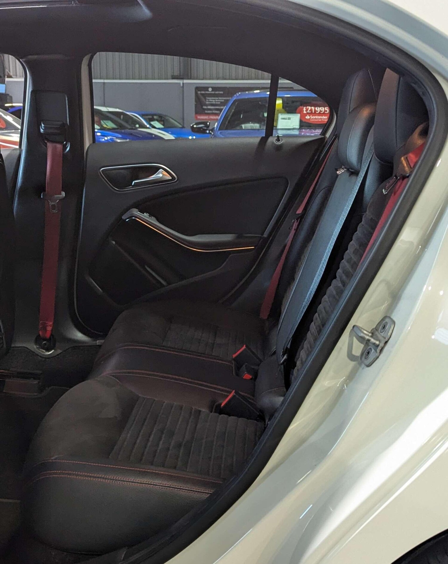 Used Mercedes-Benz A-Class 2015 for sale - 77574604: Photo 25