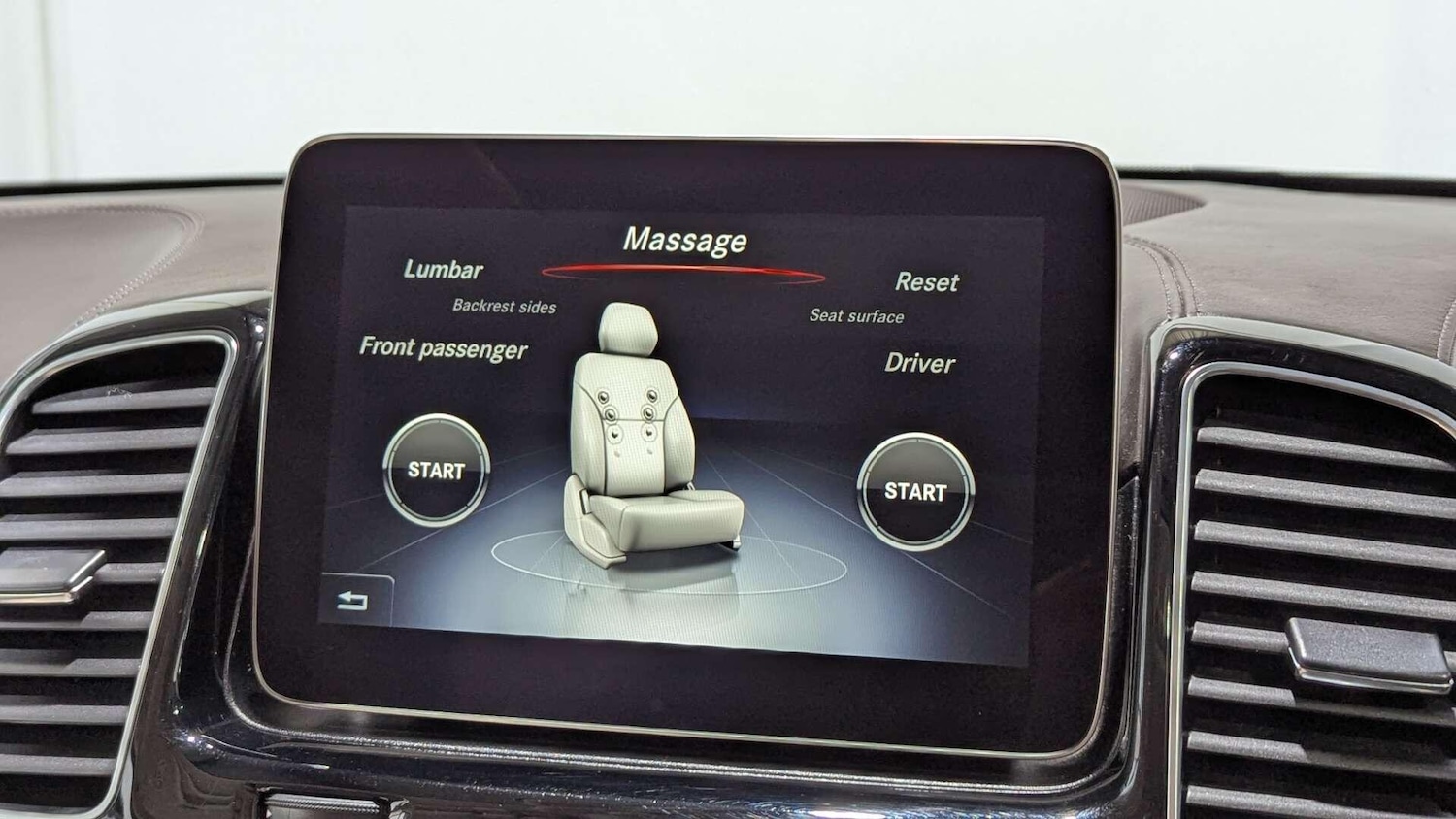 Used Mercedes-Benz GLS 2019 for sale - 76752517: Photo 55