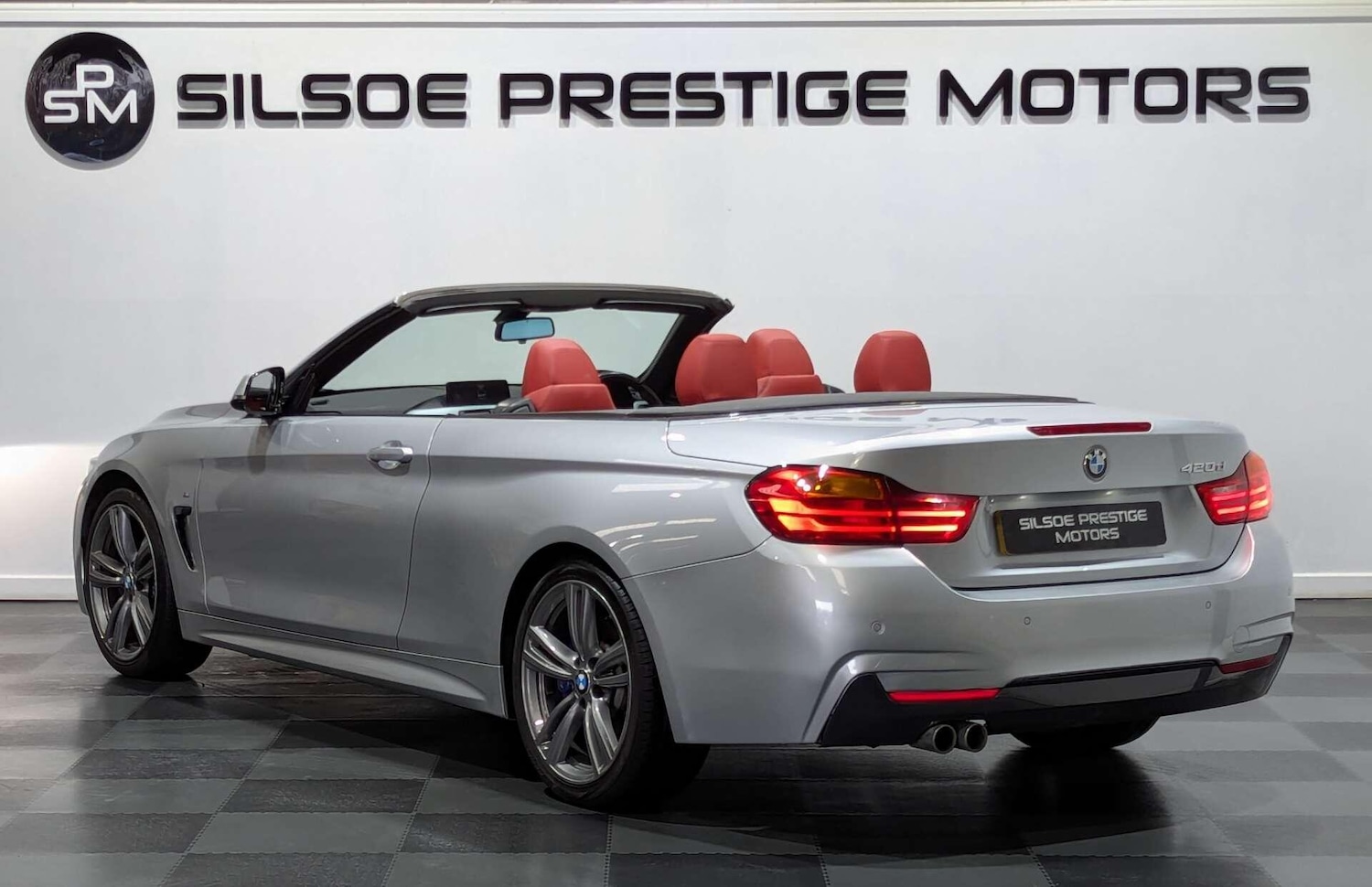 Used BMW 4 Series 2017 for sale - 77574911: Photo 2