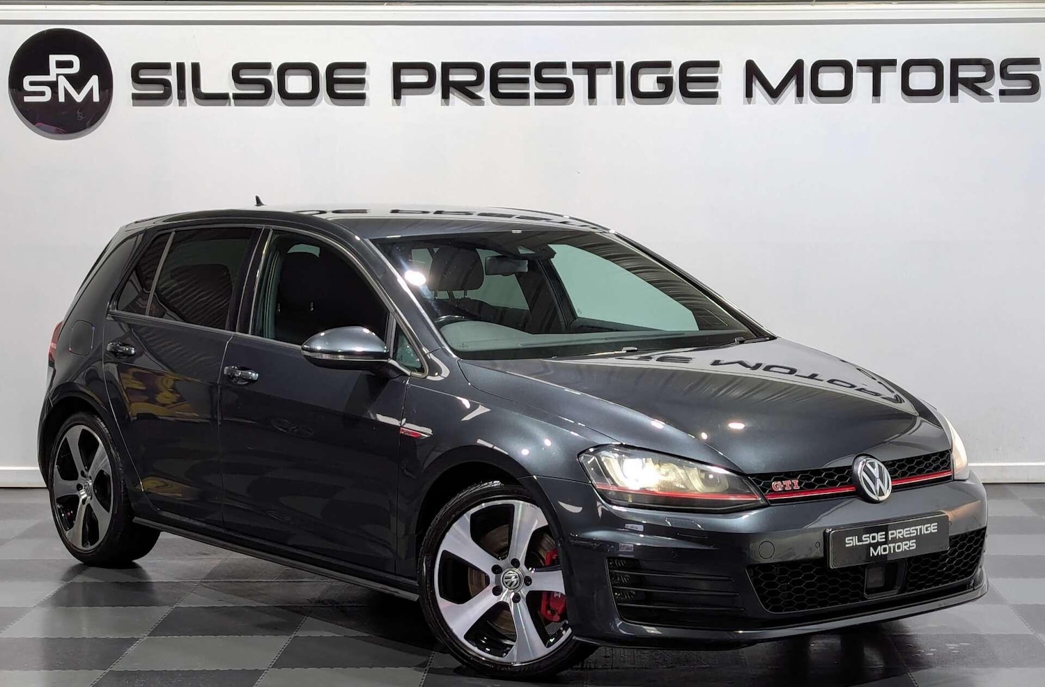 Used Volkswagen Golf 2016 for sale - 77386880: Photo 1