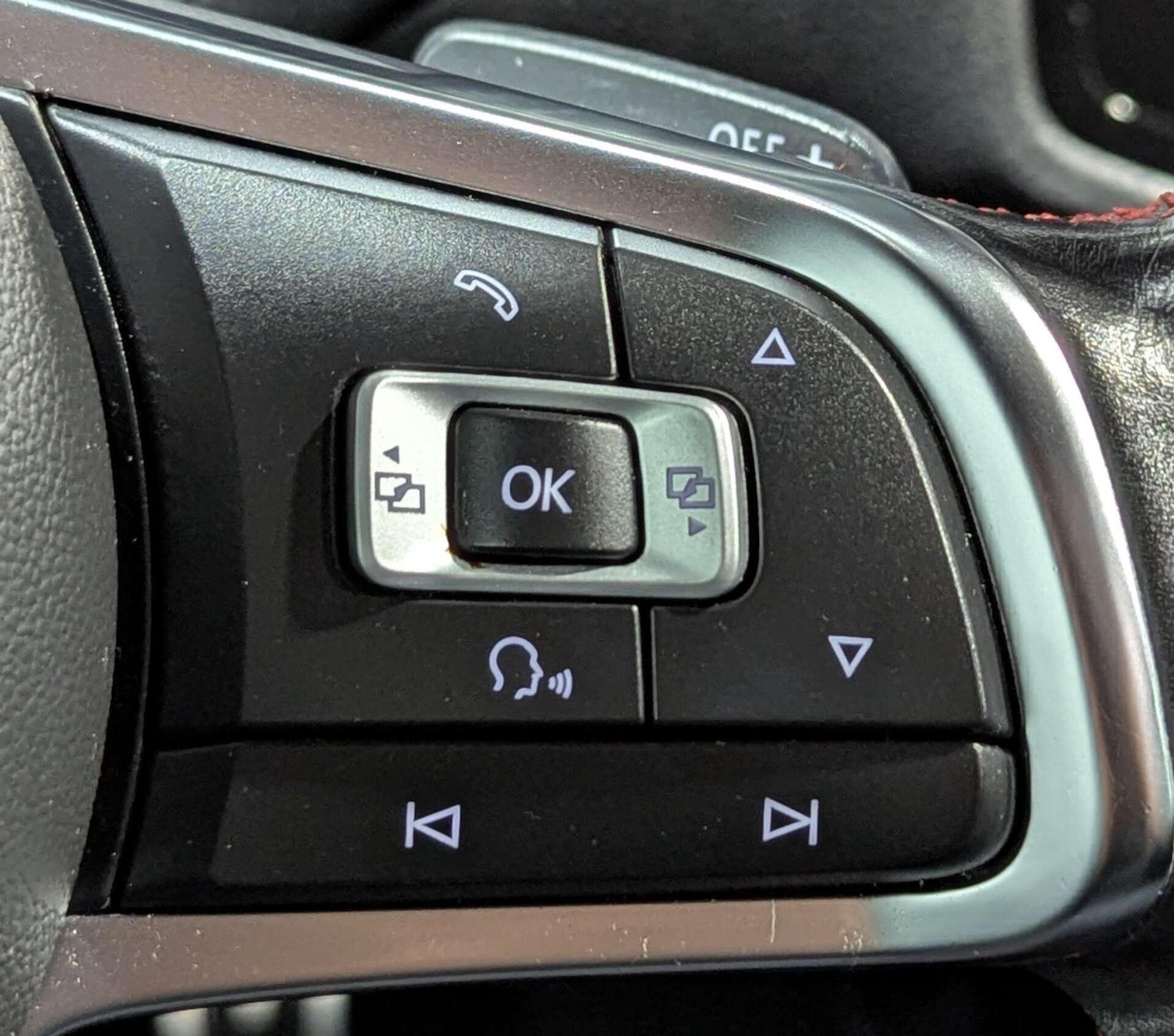 Used Volkswagen Golf 2016 for sale - 77386880: Photo 31