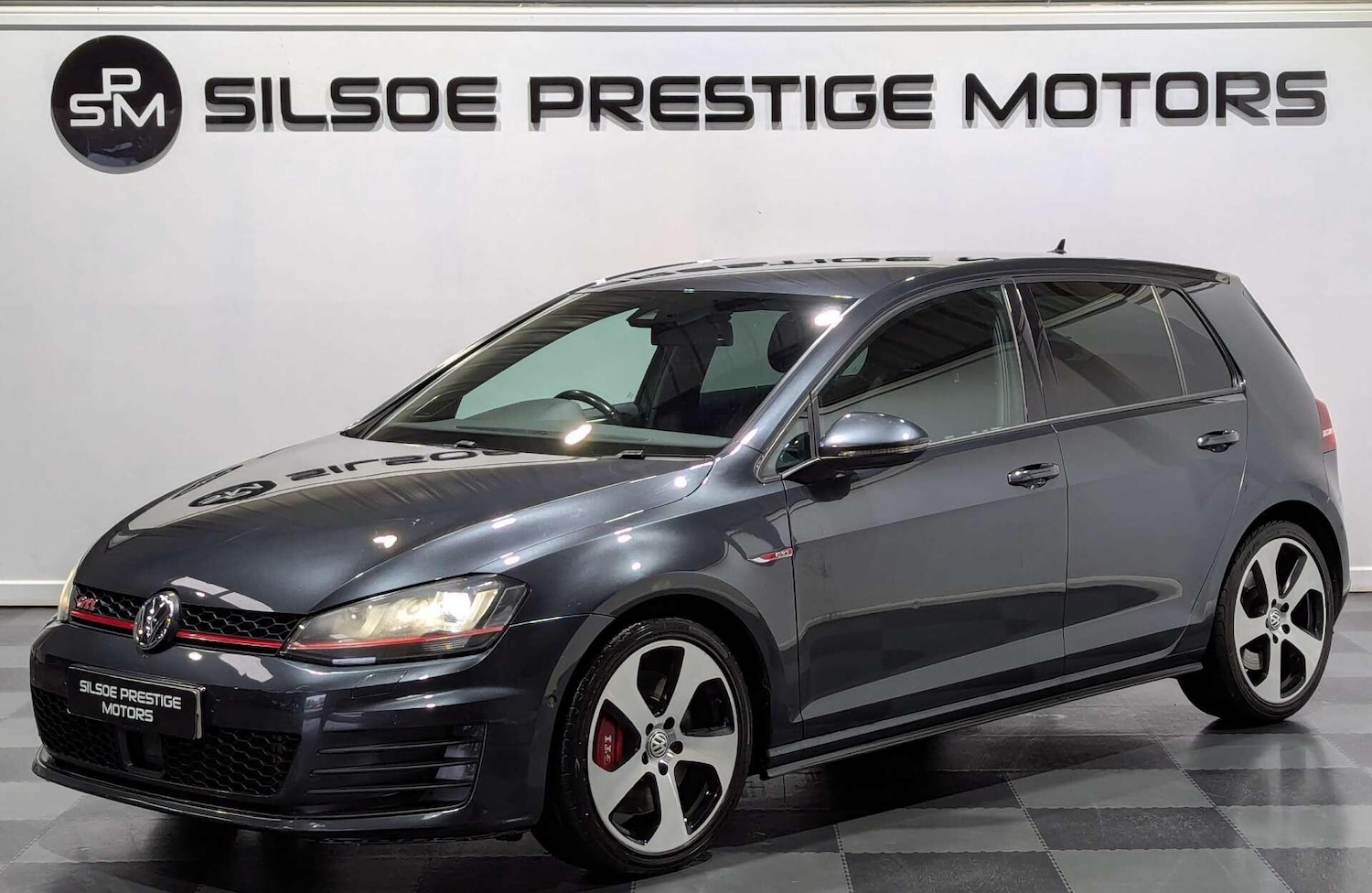 Used Volkswagen Golf 2016 for sale - 77386880: Photo 5