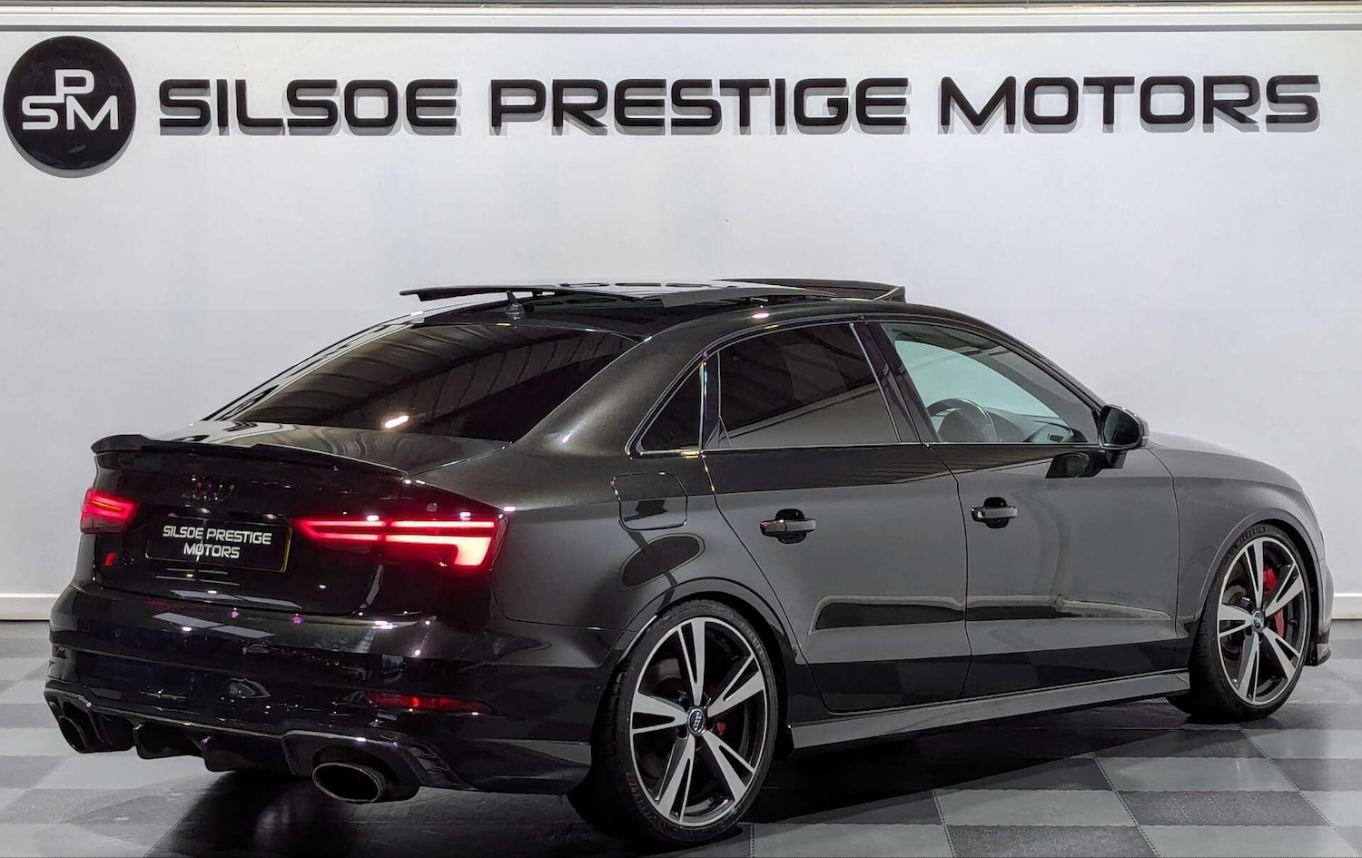 Used Audi RS3 2018 for sale - 77039802: Photo 13