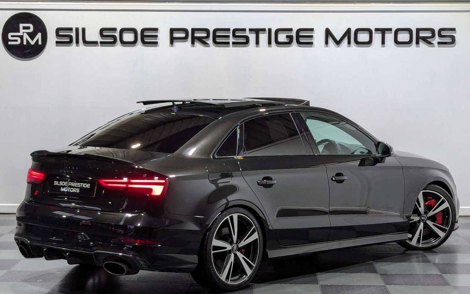 Used Audi RS3 2018 for sale - 77039802: Photo 14