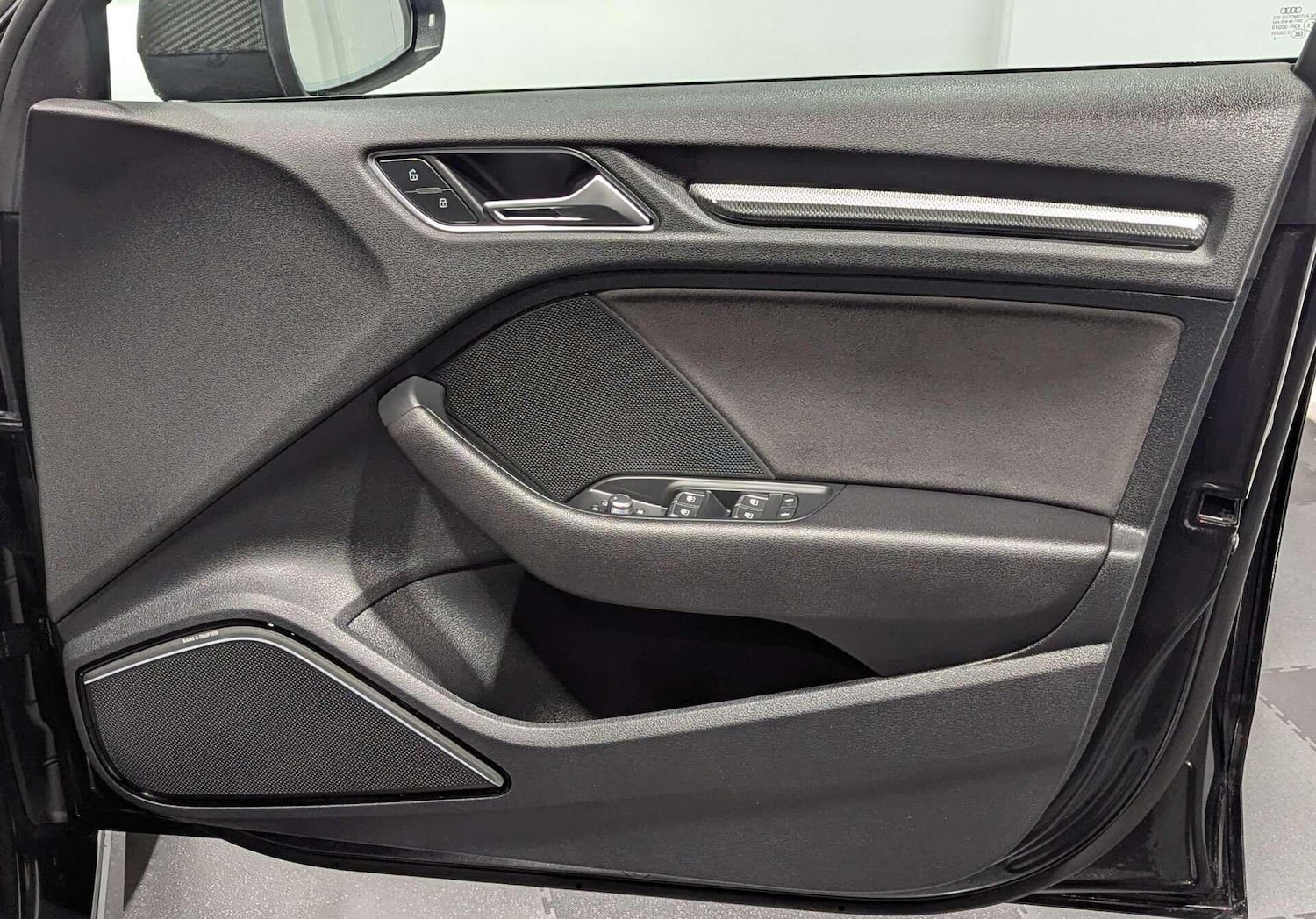 Used Audi RS3 2018 for sale - 77039802: Photo 16