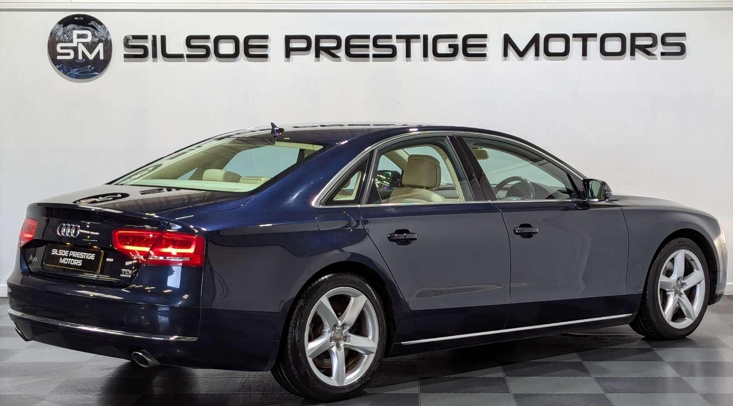 Used Audi A8 2011 for sale - 77723270: Photo 12