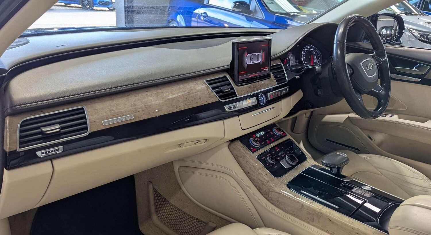 Used Audi A8 2011 for sale - 77723270: Photo 24