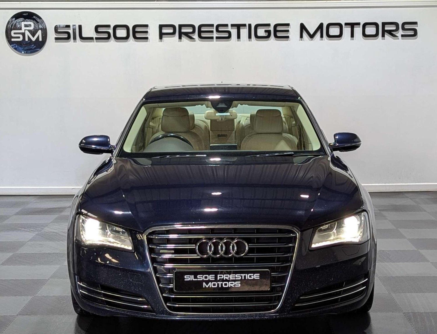 Used Audi A8 2011 for sale - 77723270: Photo 4