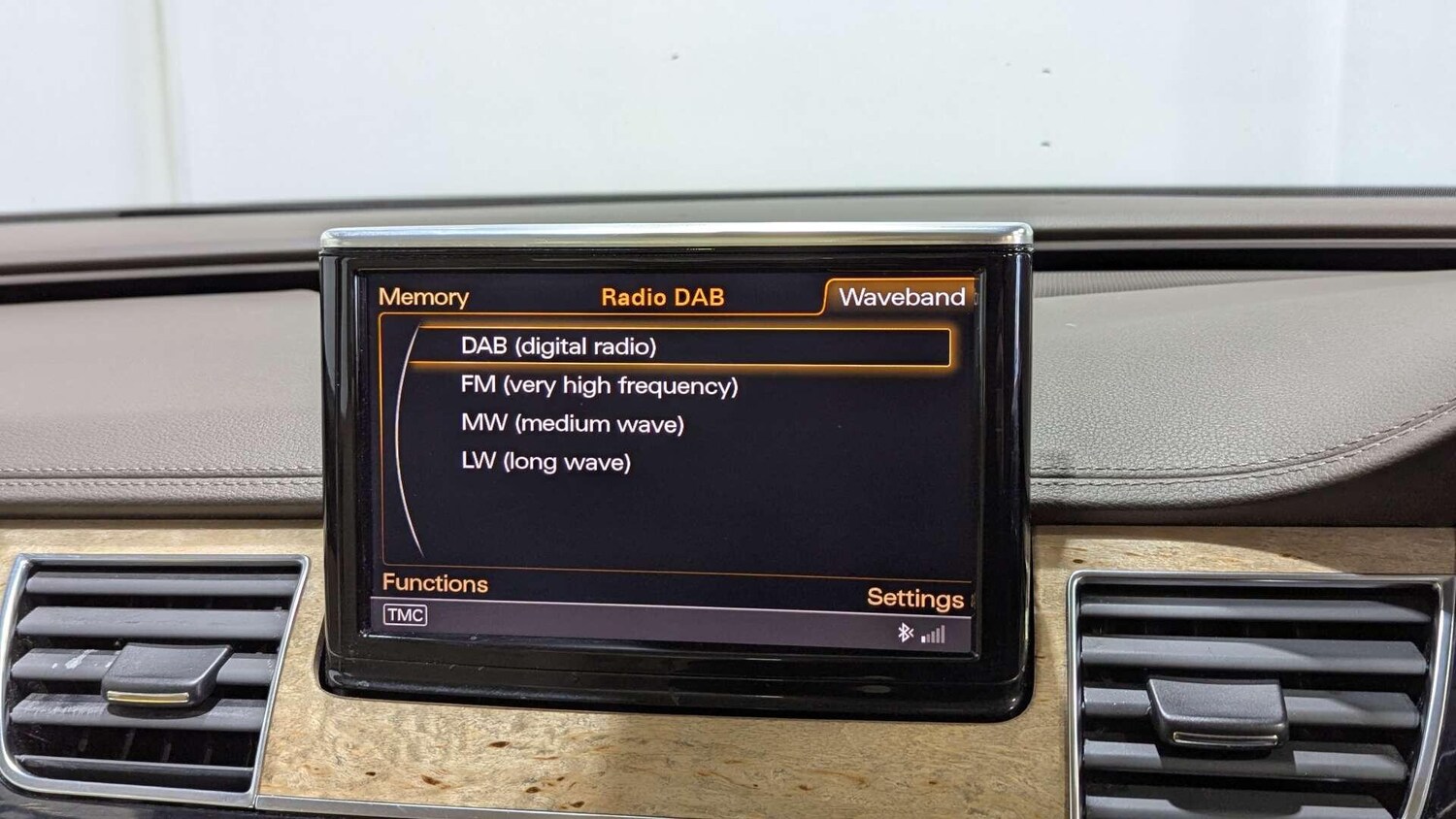 Used Audi A8 2011 for sale - 77723270: Photo 50