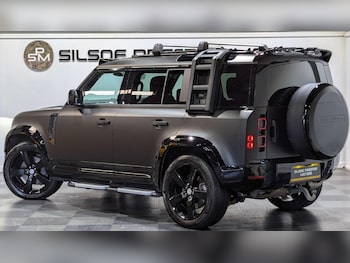 Used Land Rover Defender 2020 for sale - 79464520: Photo