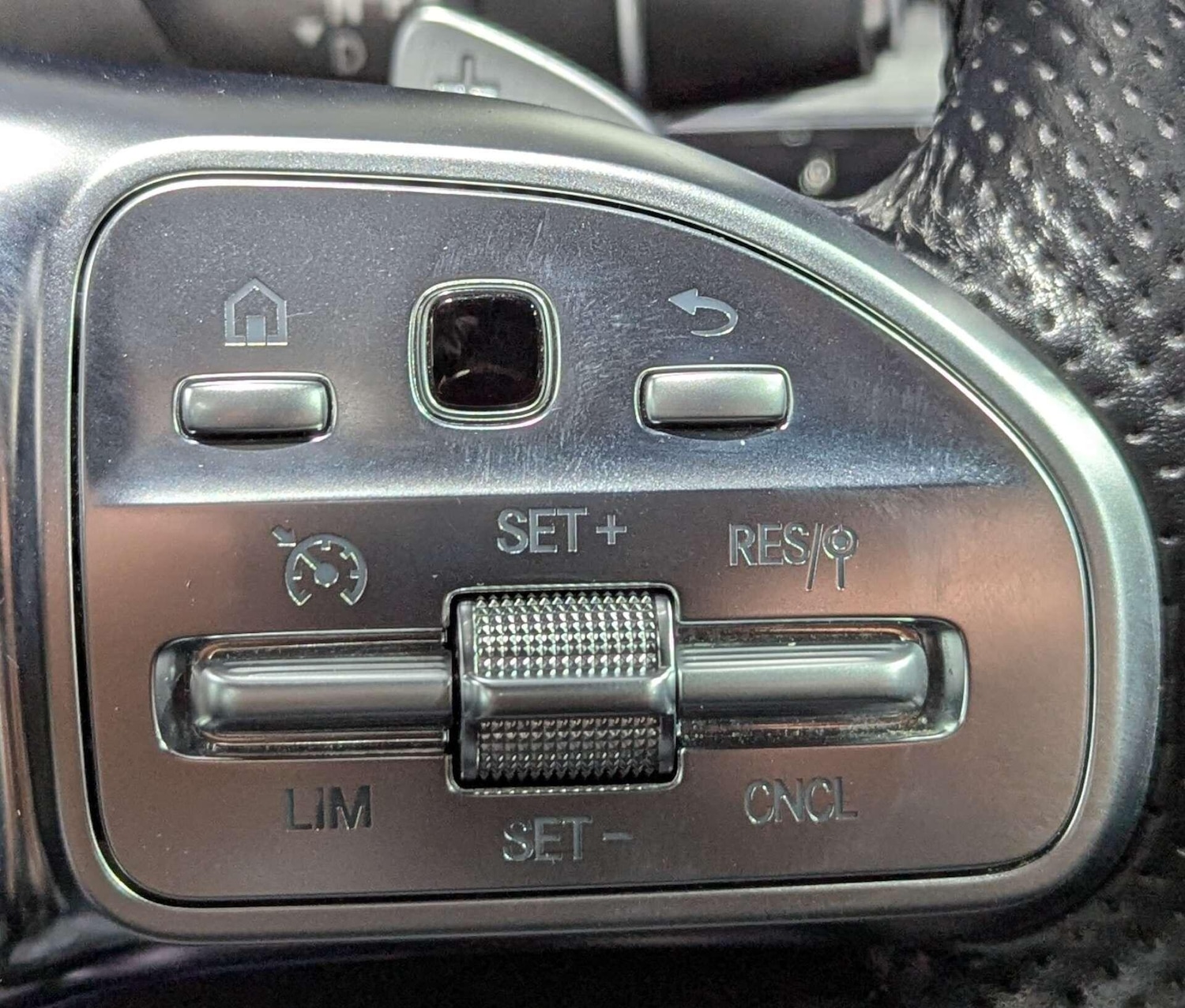 Used Mercedes-Benz CLS 2018 for sale - 77057351: Photo 33