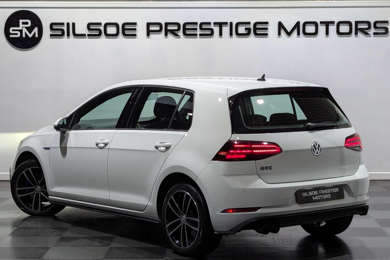 Used Volkswagen Golf for sale - 77057166: Photo 2