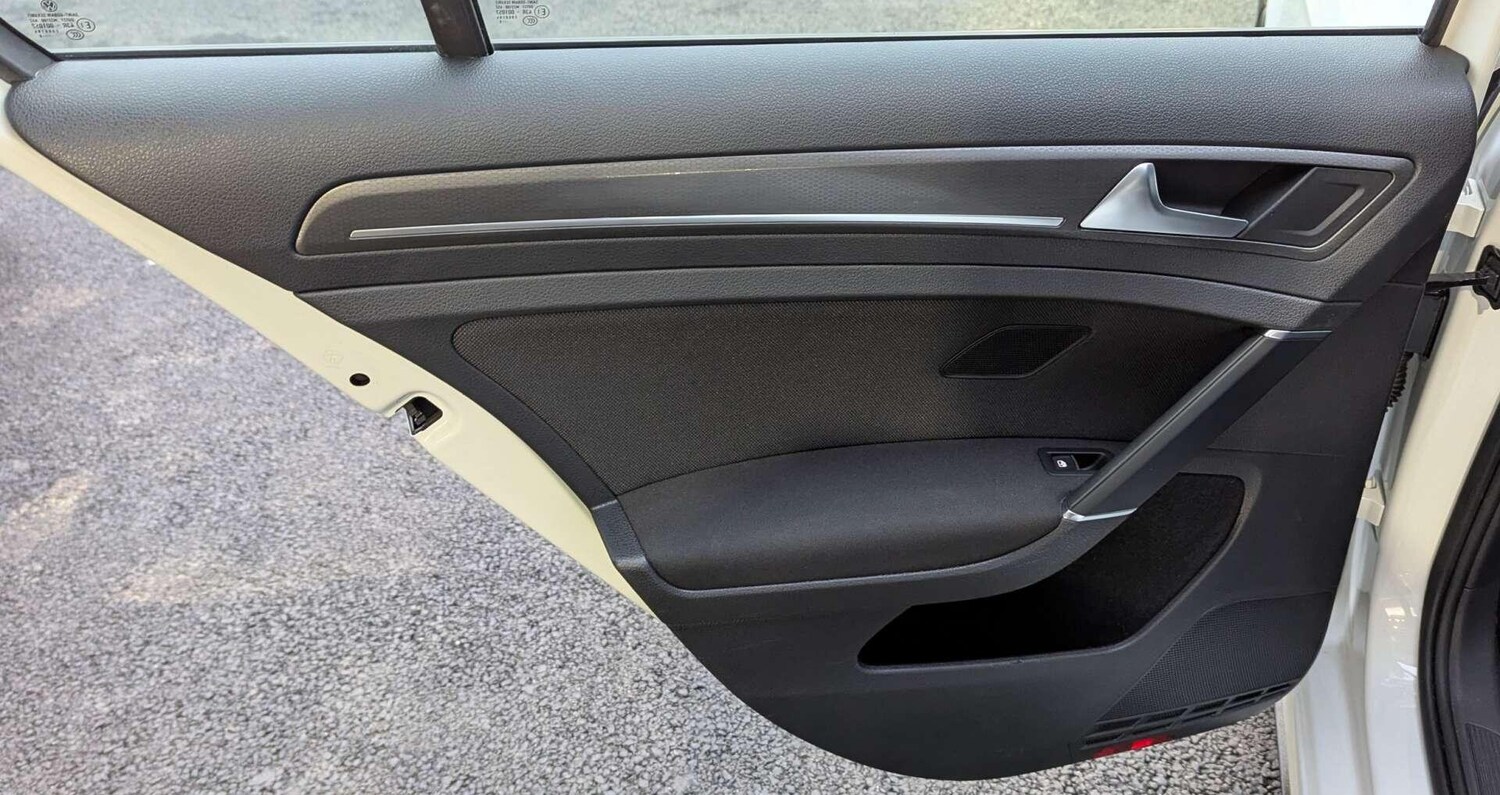 Used Volkswagen Golf for sale - 77057166: Photo 24