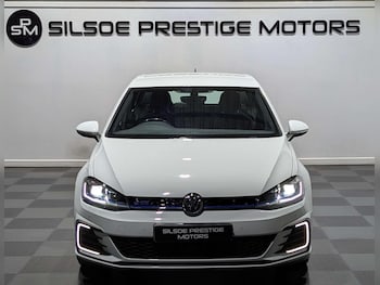 Used Volkswagen Golf 2018 for sale - 77057166: Photo