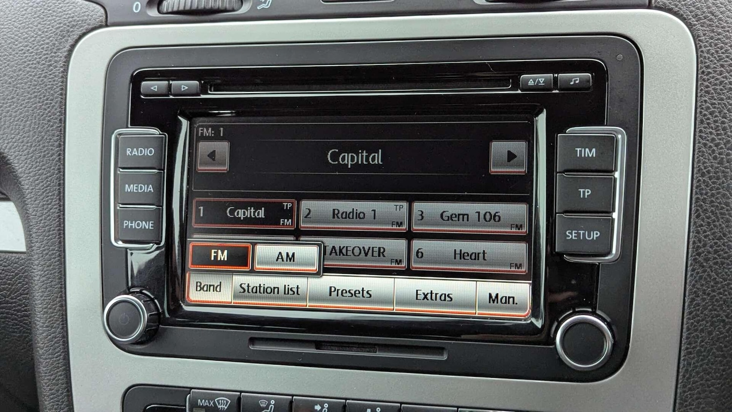 Used Volkswagen Scirocco 2011 for sale - 77202738: Photo 24