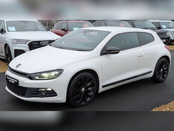 Used Volkswagen Scirocco 2011 for sale - 77202738: Photo