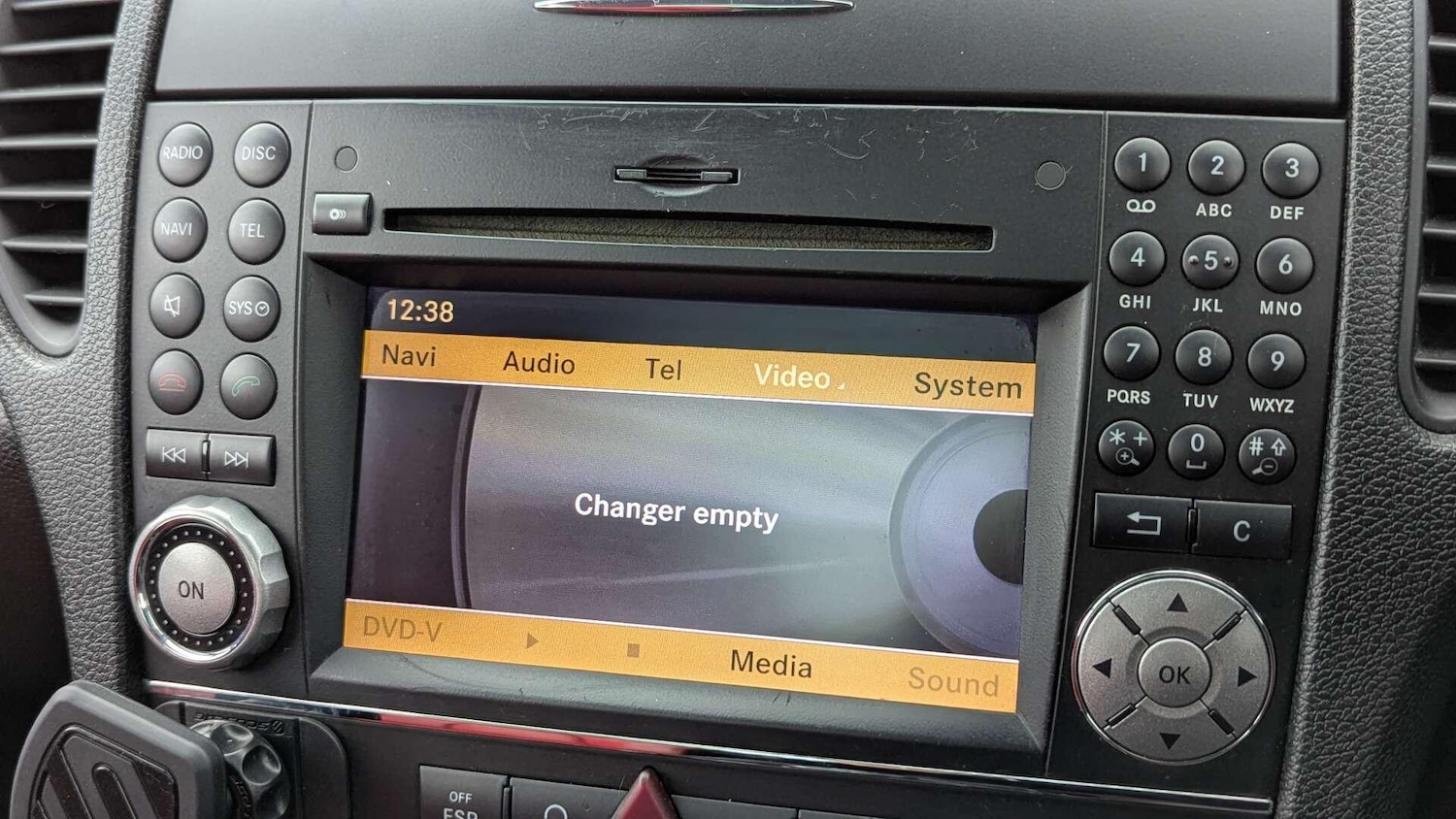 Used Mercedes-Benz SLK 2010 for sale - 76886456: Photo 25