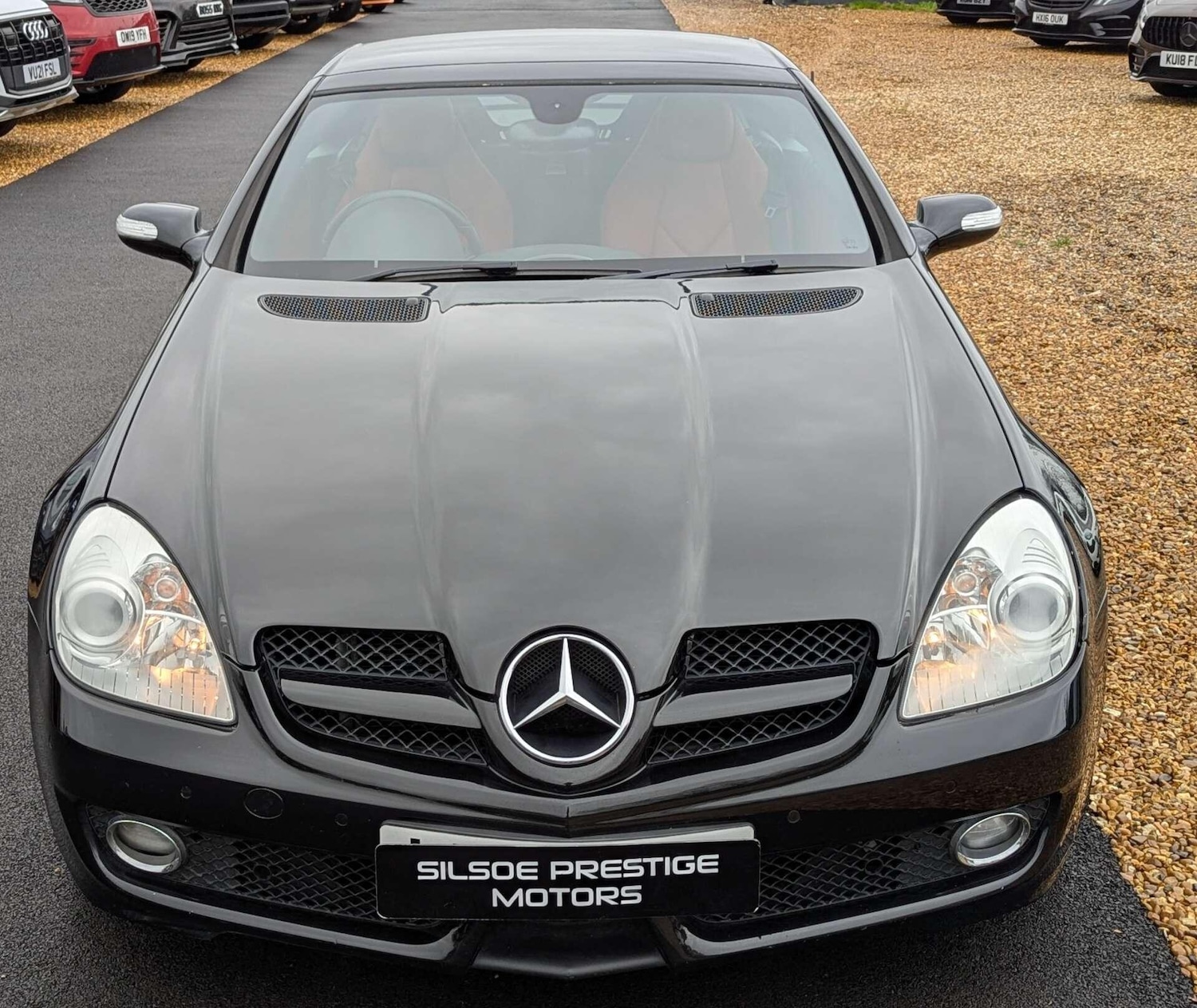 Used Mercedes-Benz SLK 2010 for sale - 76886456: Photo 4