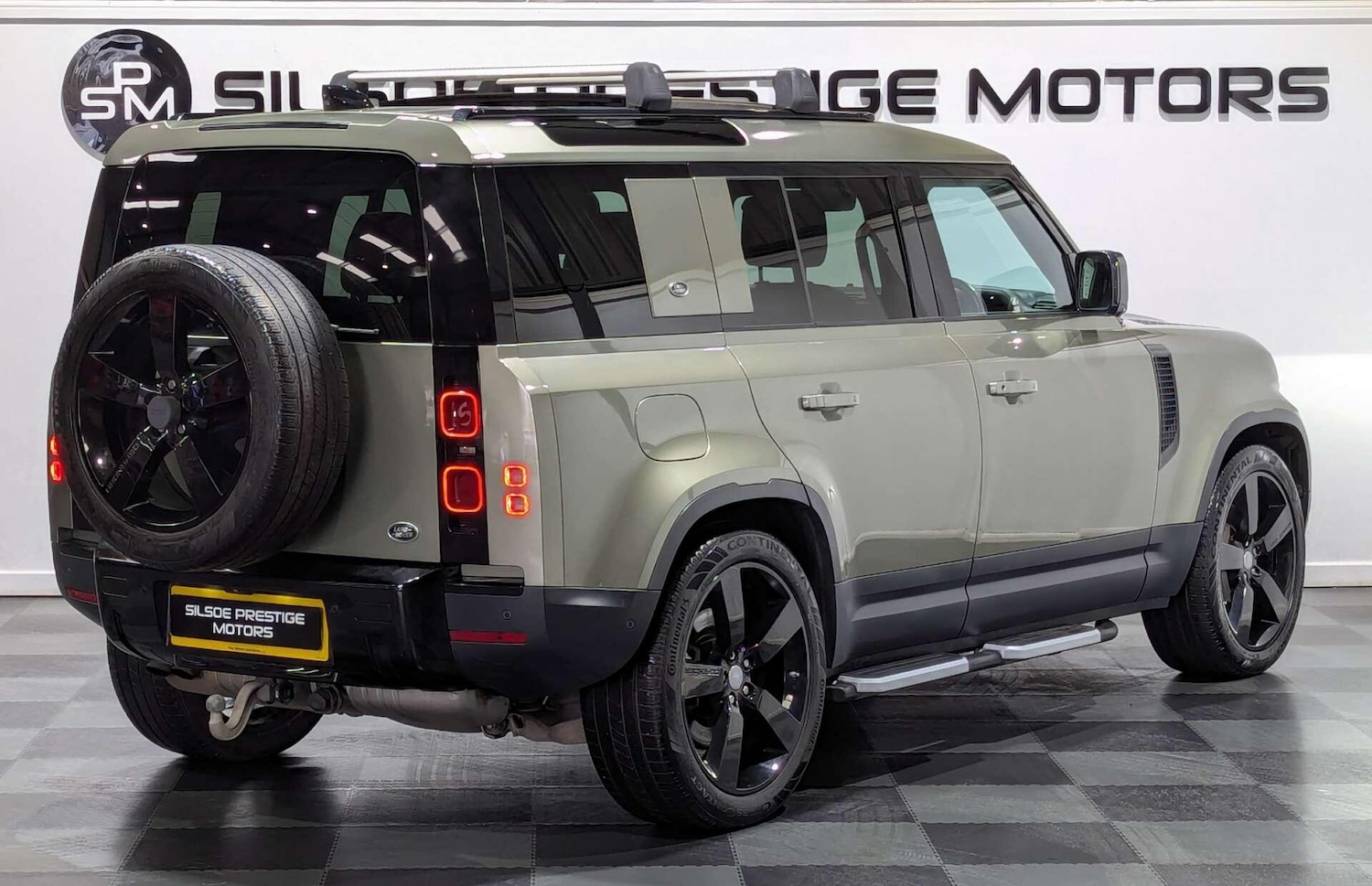 Used Land Rover Defender for sale - 77768737: Photo 3