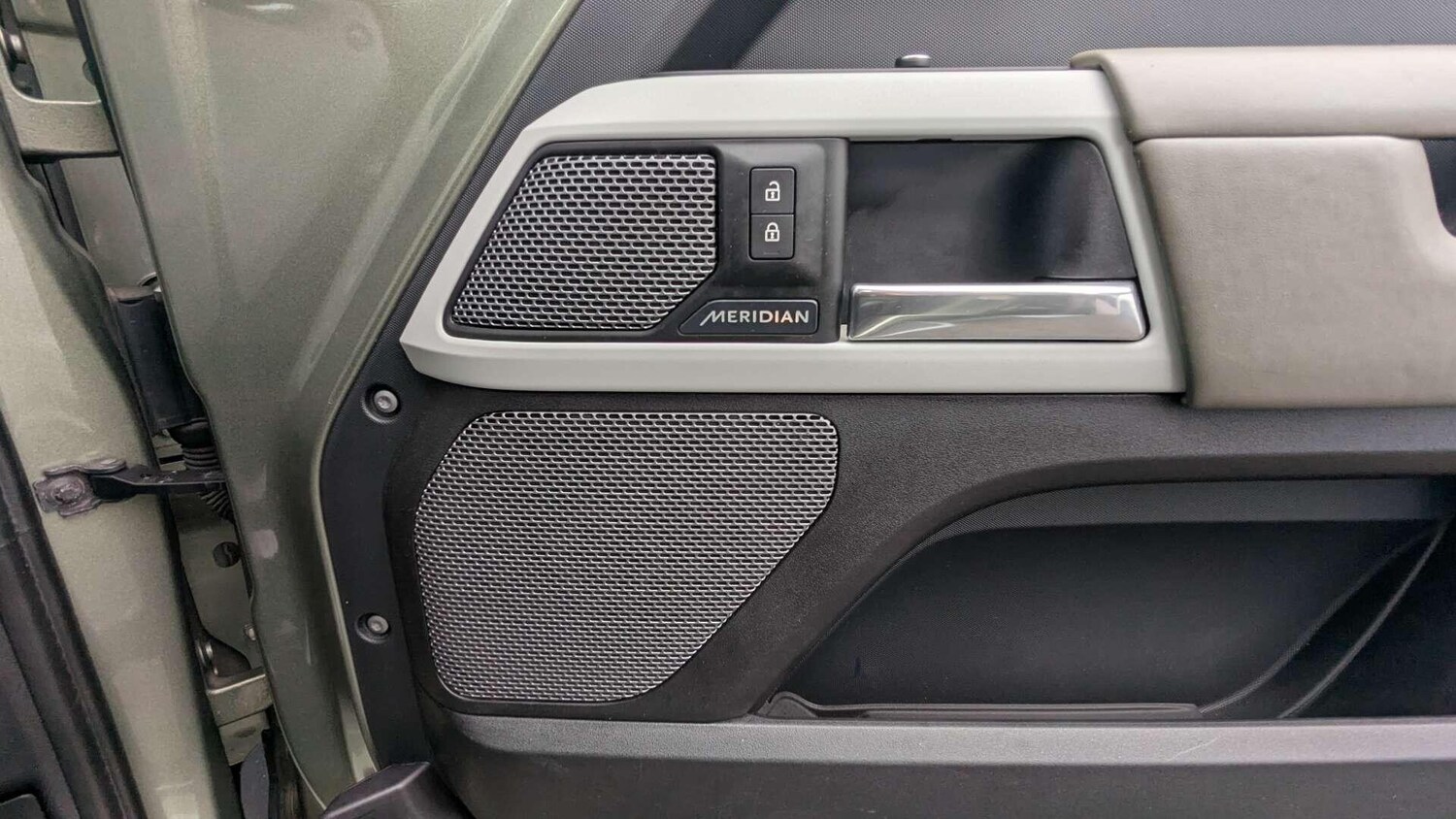 Used Land Rover Defender for sale - 77768737: Photo 55