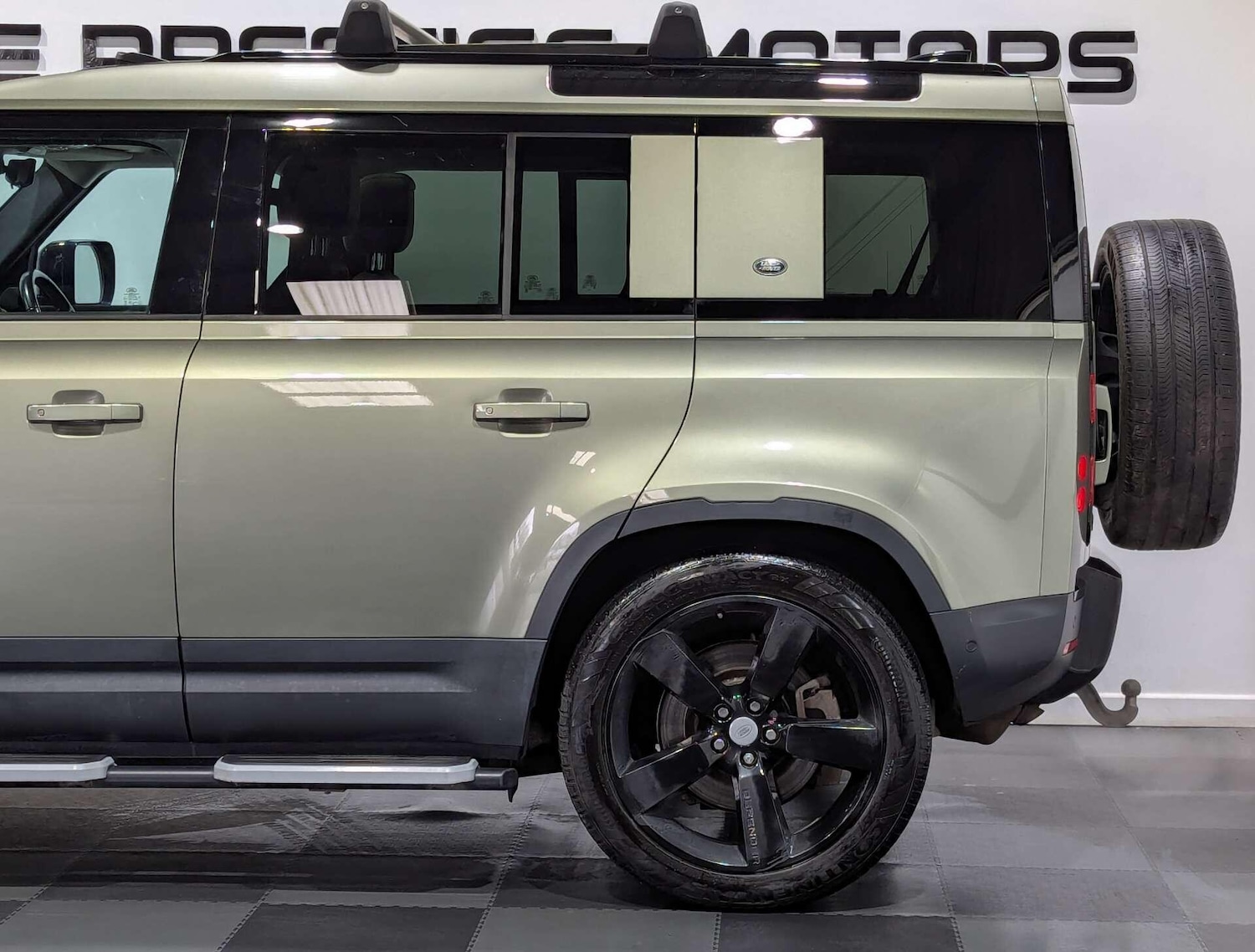 Used Land Rover Defender for sale - 77768737: Photo 7