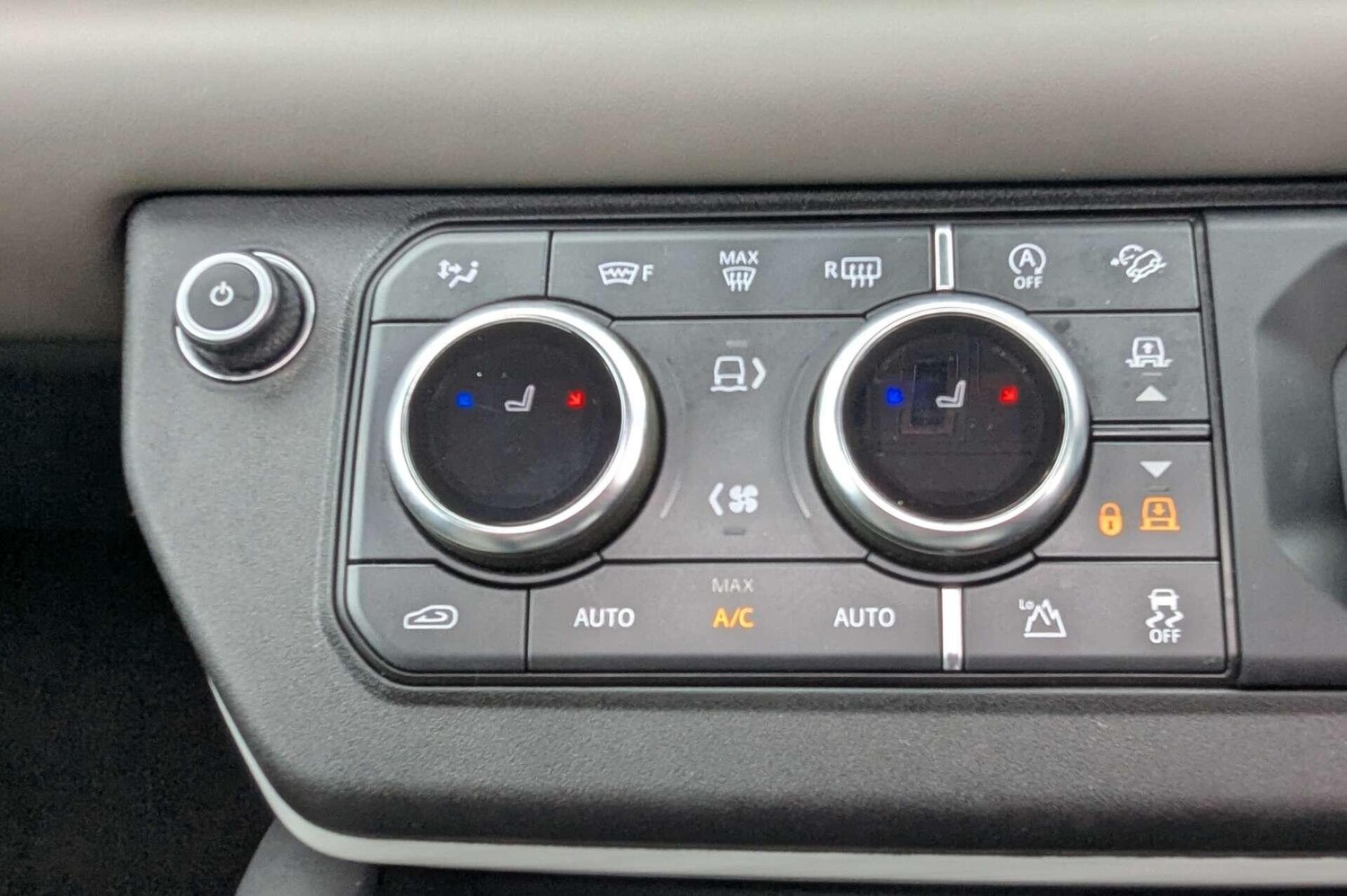 Used Land Rover Defender for sale - 77768737: Photo 75