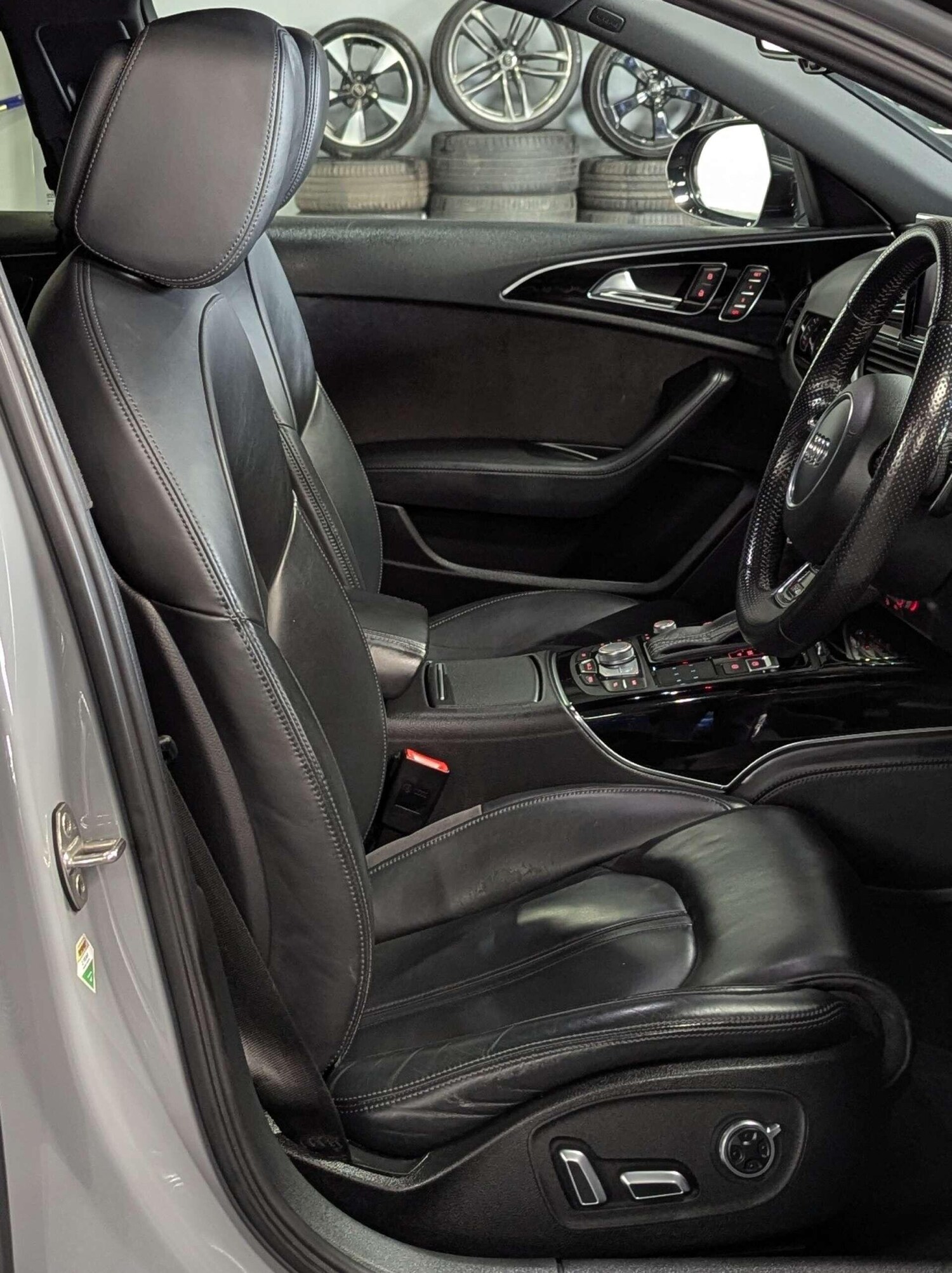 Used Audi RS6 2016 for sale - 77709703: Photo 17