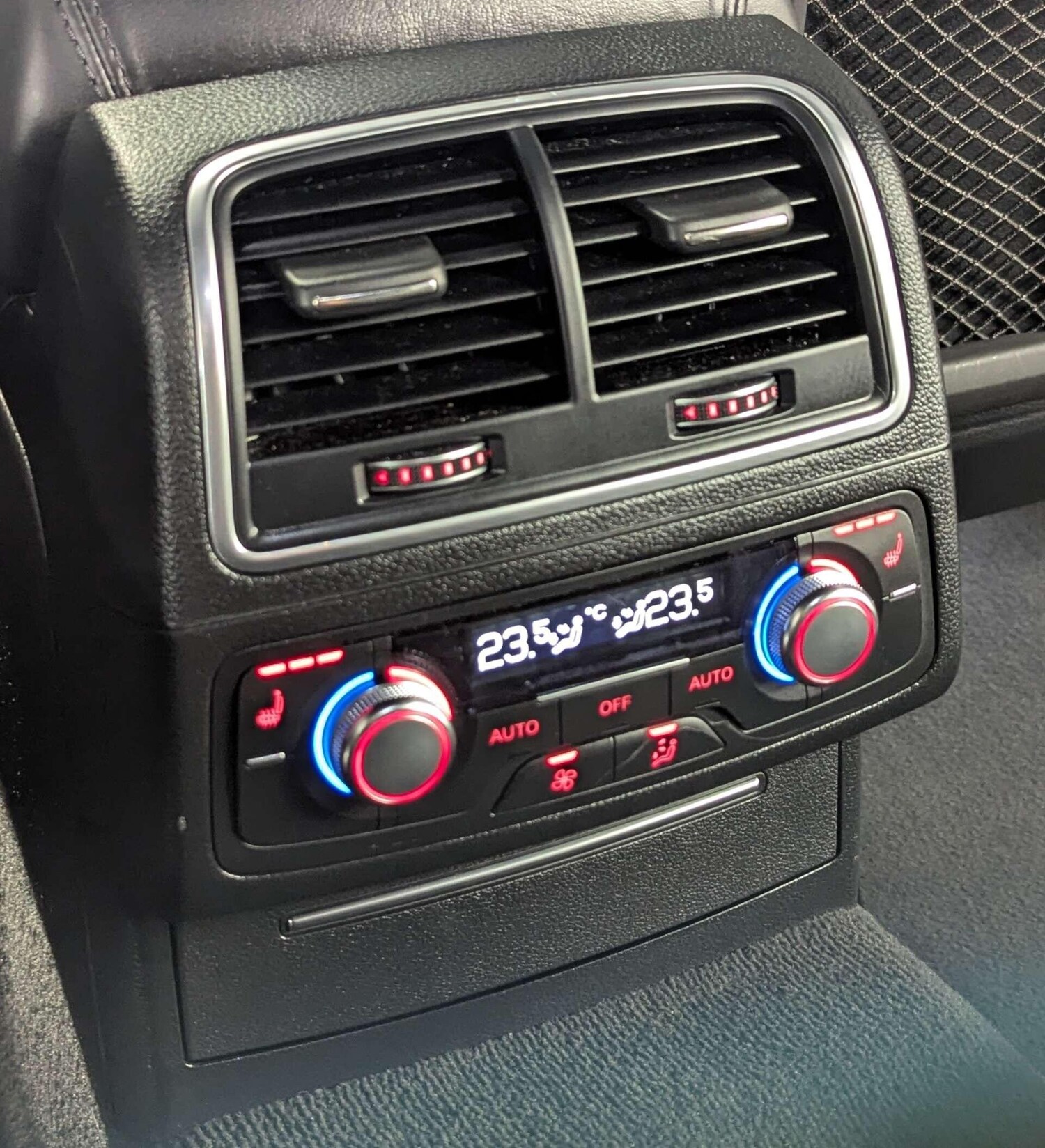 Used Audi RS6 2016 for sale - 77709703: Photo 29