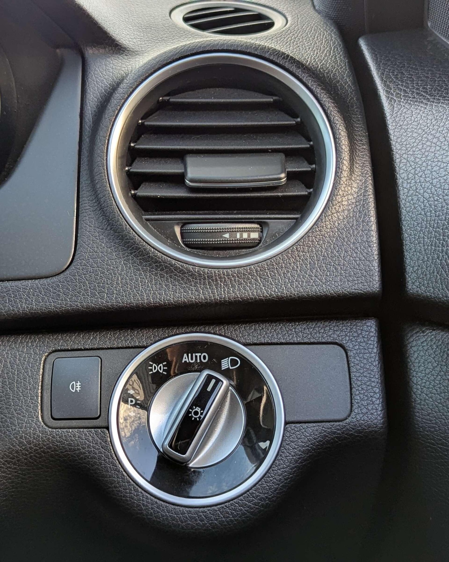 Used Mercedes-Benz C Class 2011 for sale - 76731119: Photo 39