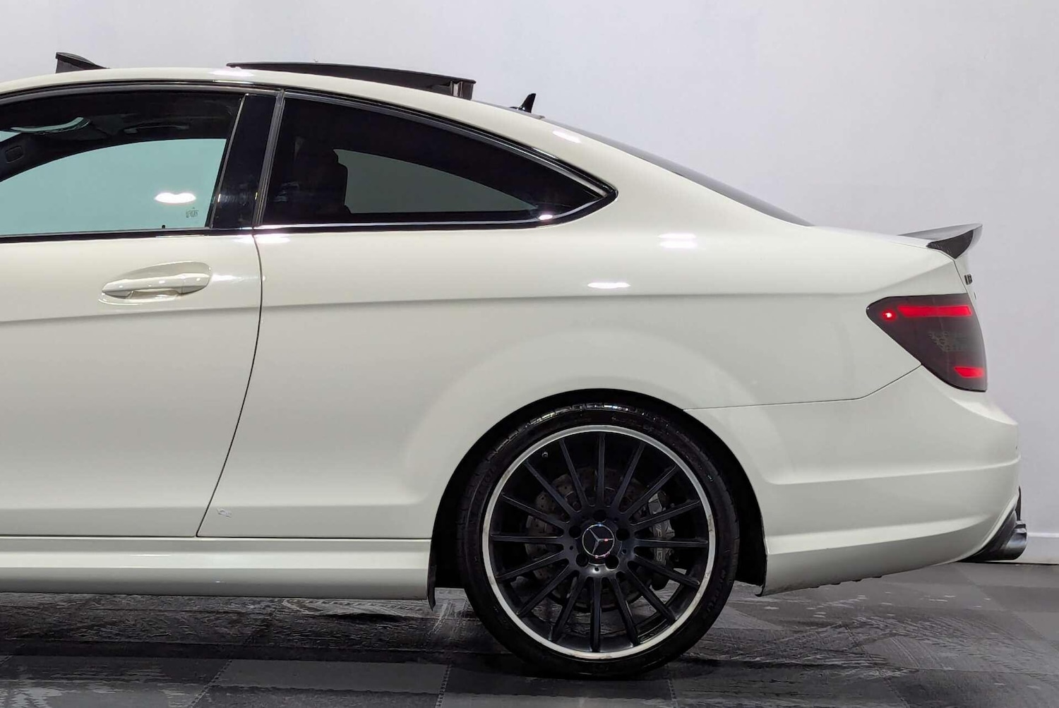 Used Mercedes-Benz C Class 2011 for sale - 76731119: Photo 6