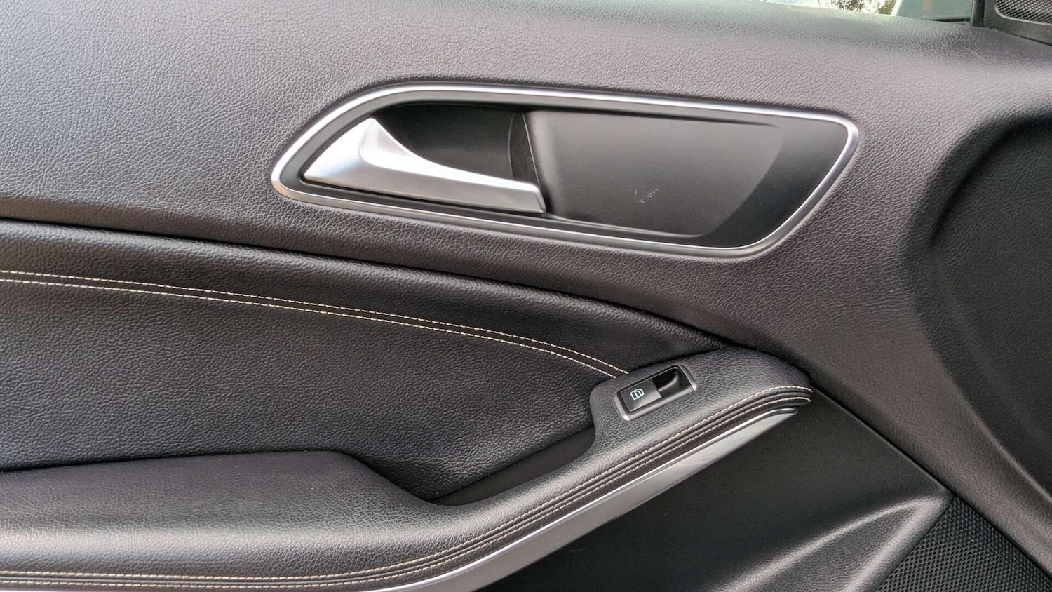 Used Mercedes-Benz A-Class 2013 for sale - 77156776: Photo 37