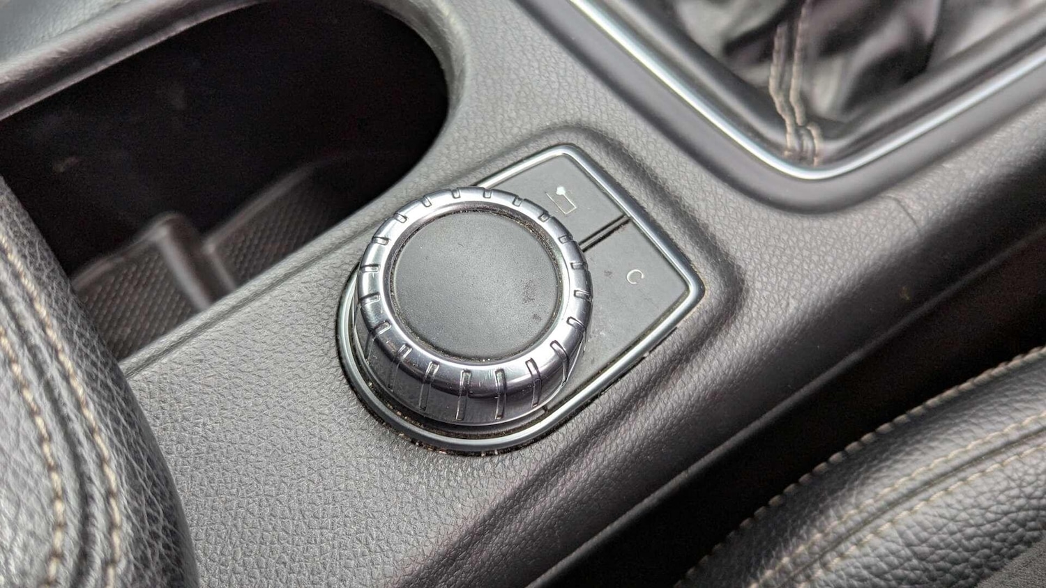 Used Mercedes-Benz A-Class 2013 for sale - 77156776: Photo 38