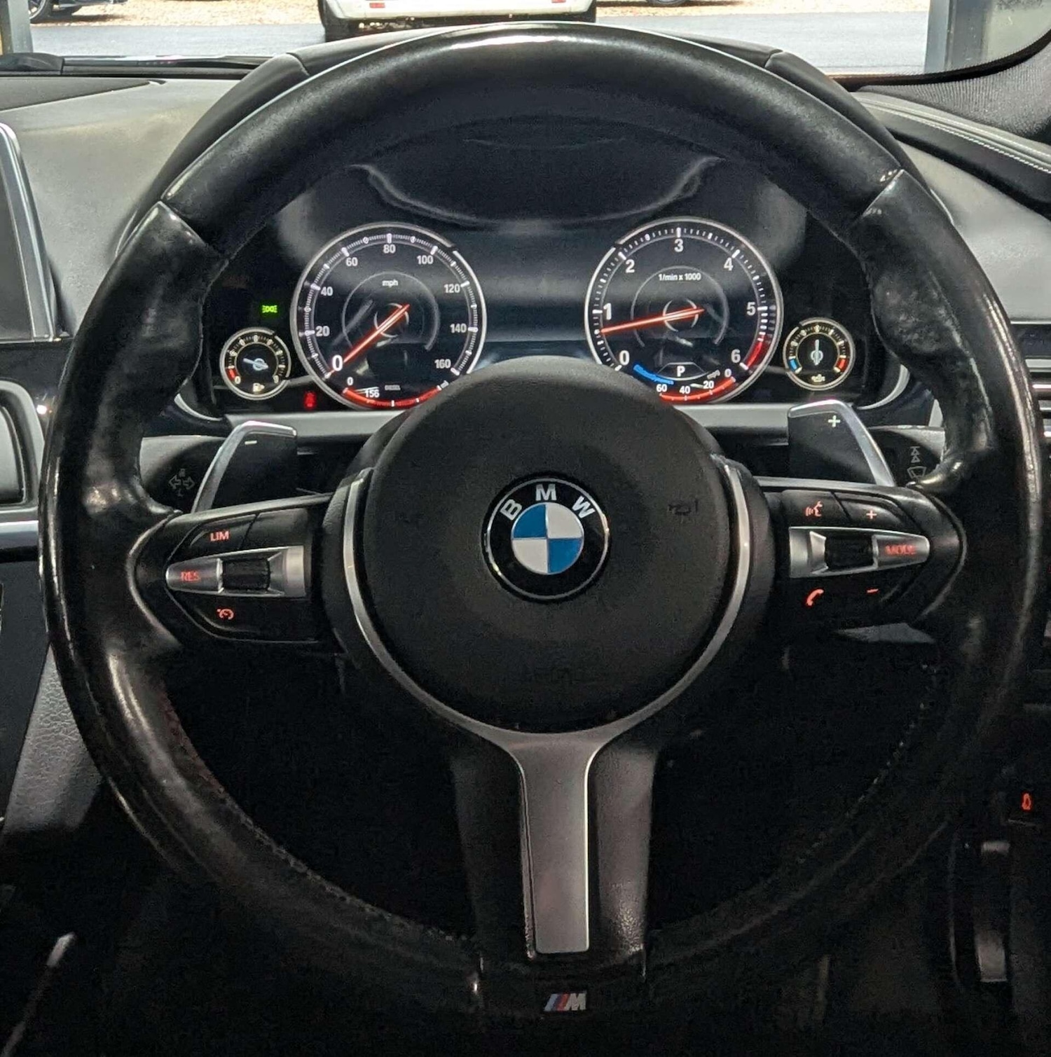 Used BMW 6 Series 2015 for sale - 77455833: Photo 32