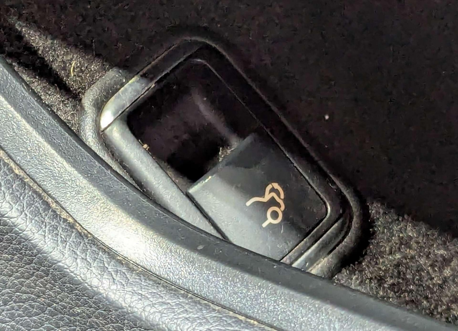 Used Mercedes-Benz E Class 2015 for sale - 78203702: Photo 26